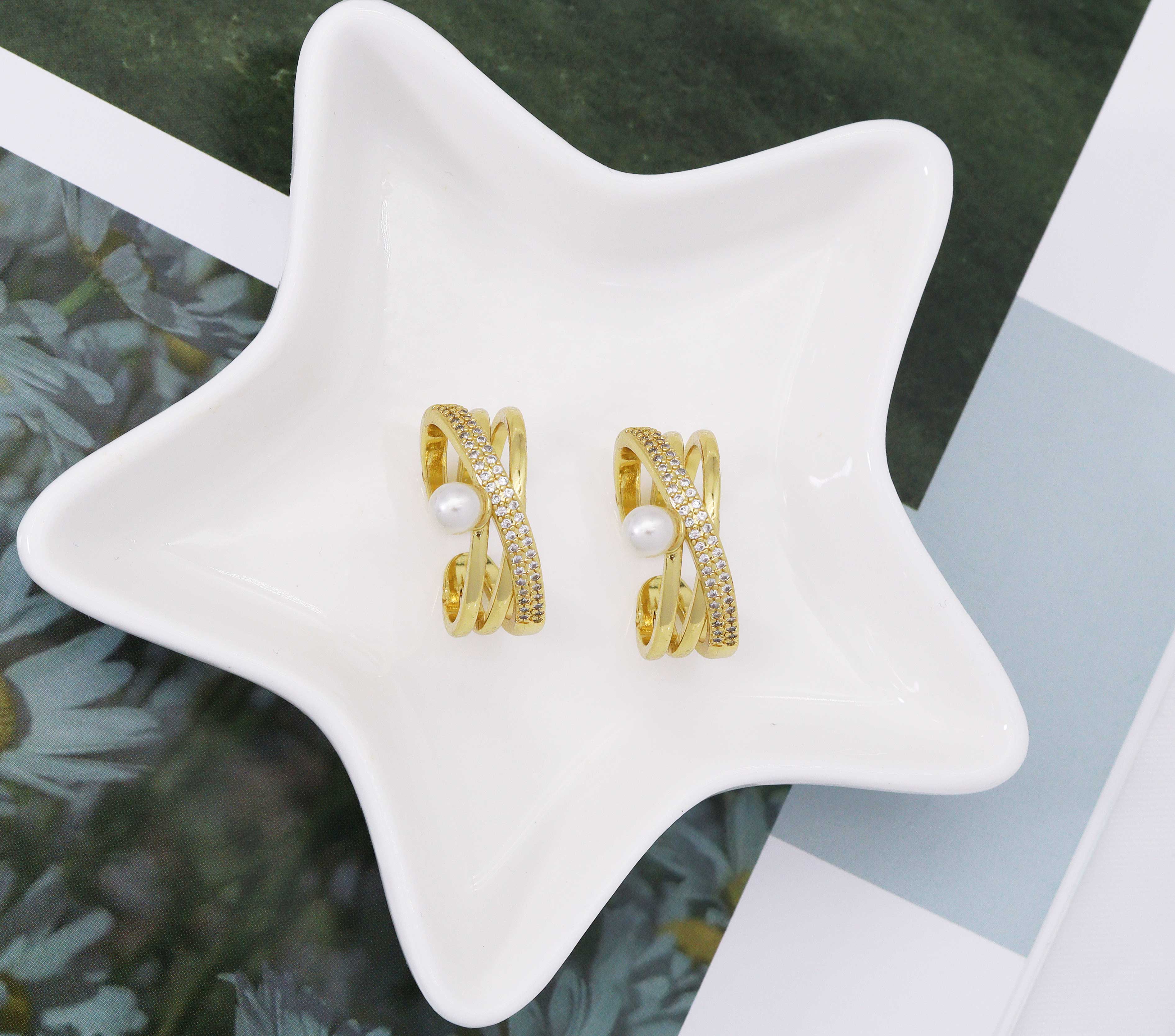 CZ Gold Pearl Cross Ring, Sku#X345