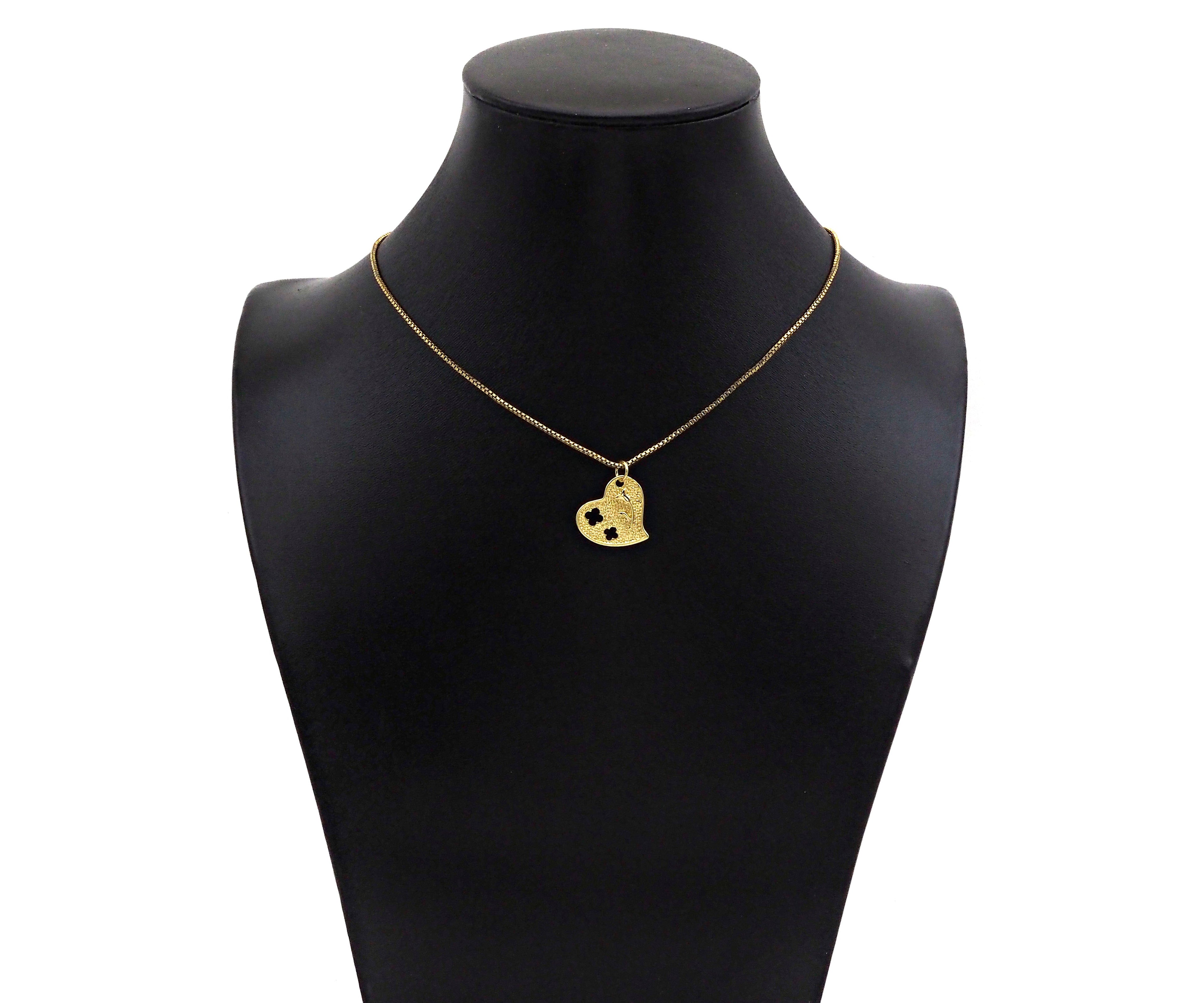 18K Dainty Gold Hollow Out Rose Flower Heart Shape Pendant, Sku#F1392C