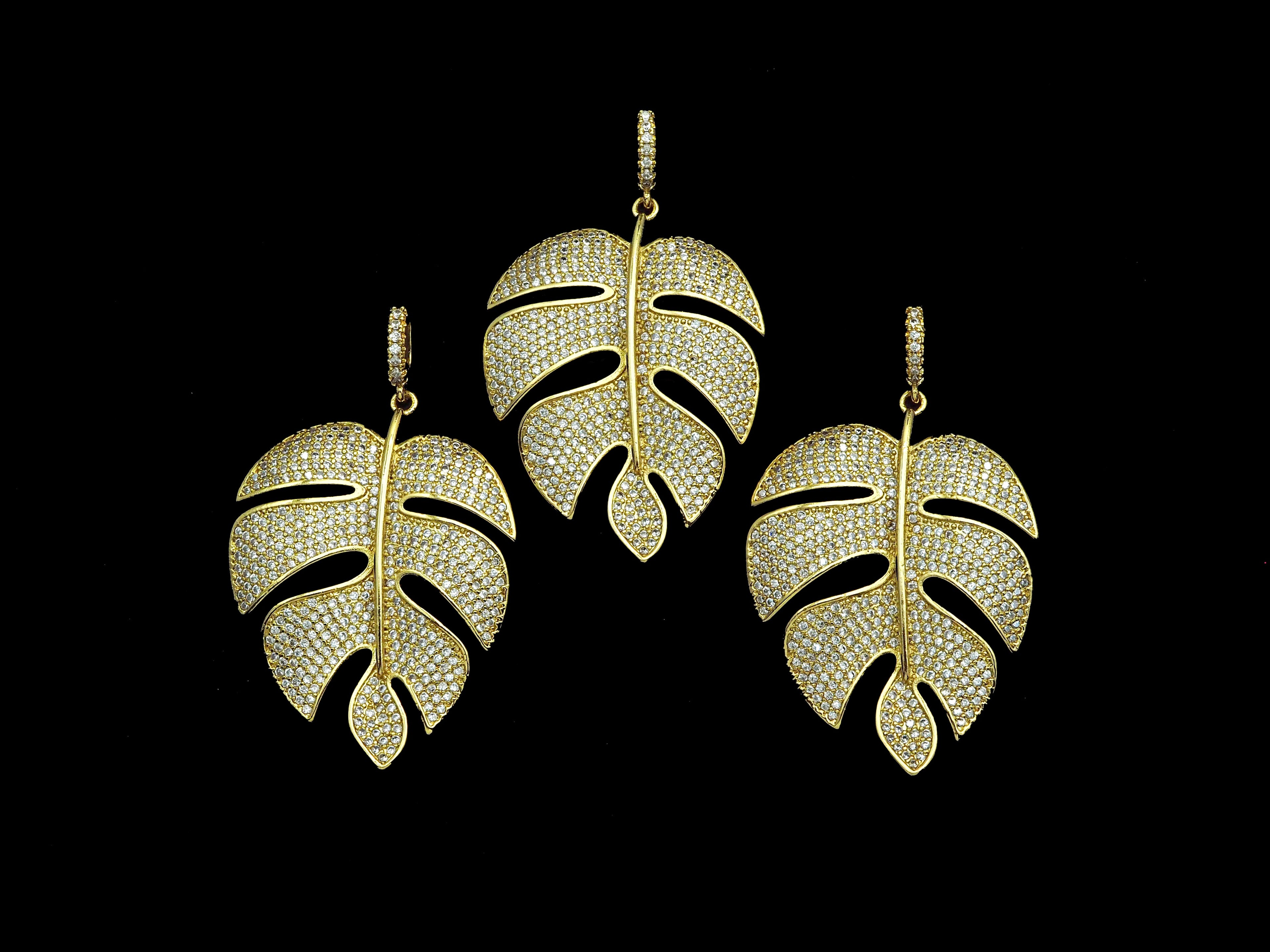 CZ Micro Pave Large Leaf Shape Pendant, Large Leaf Pendants, 30x41mm,sku#F1101