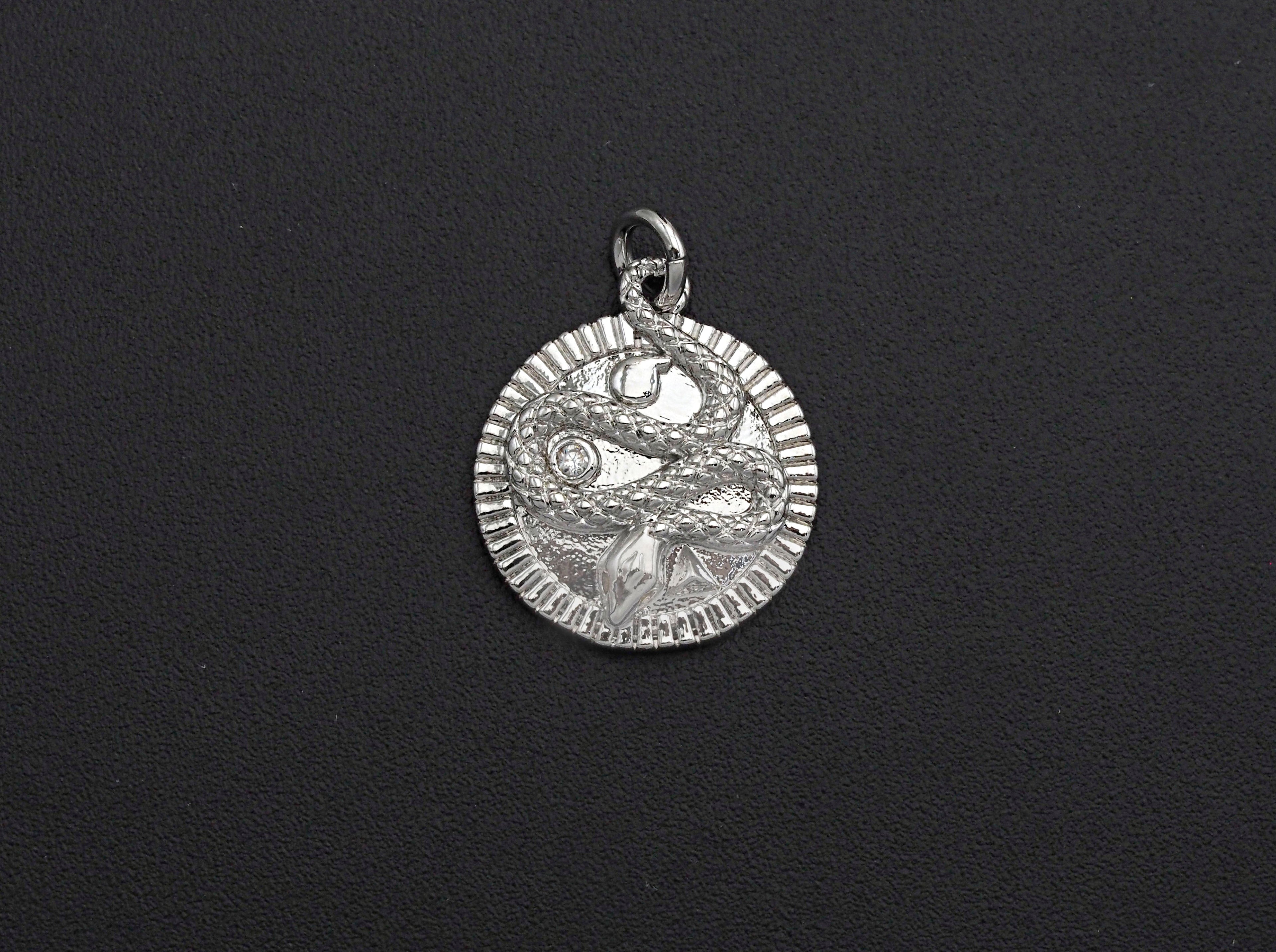 Medallion Snake on Round Coin Pendant, Snake Pendant, Gold/Silver Tone, 16x18mm, Sku#Z691