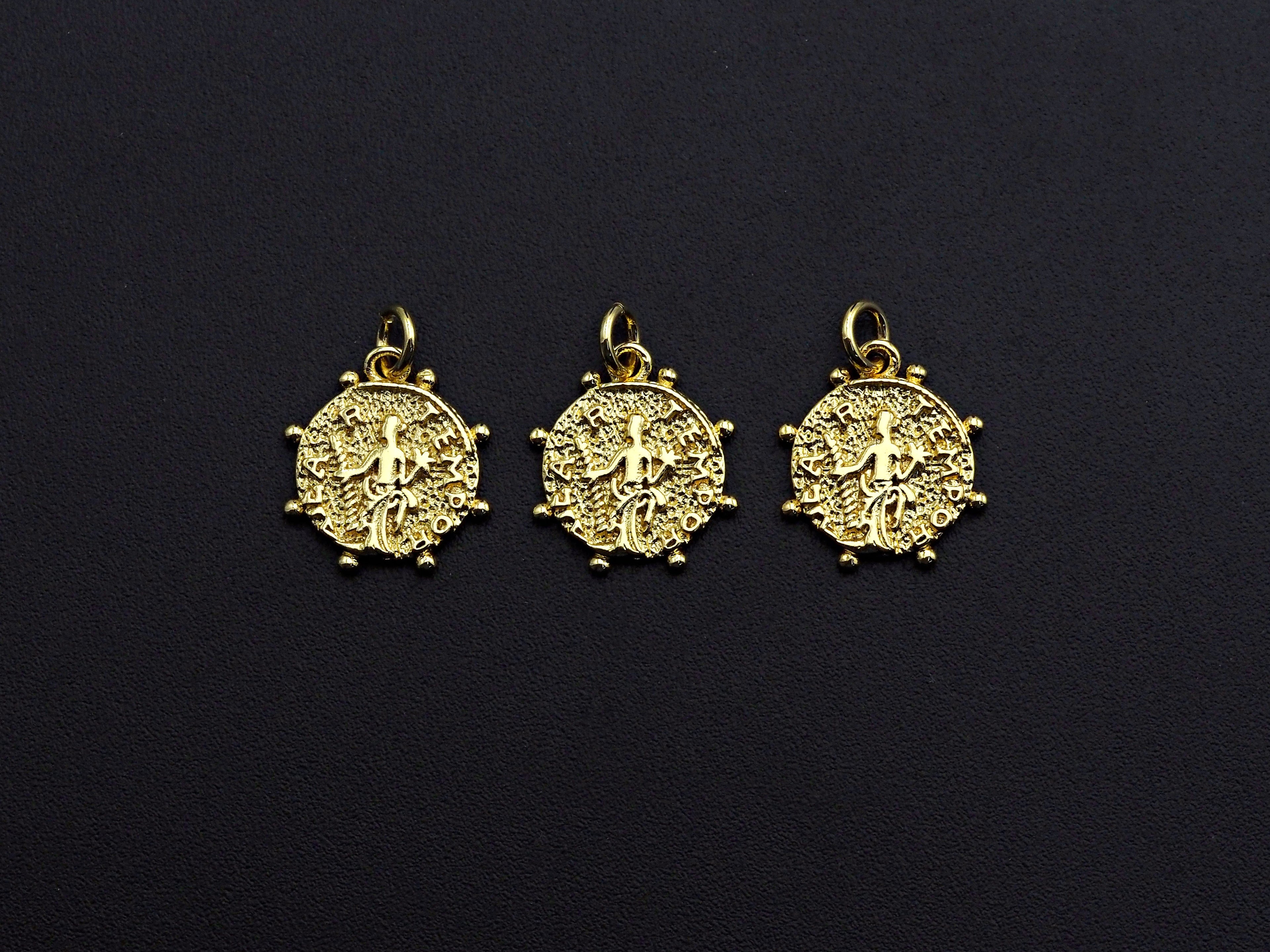 Medallion Dancing Lady Pendant, Embossment Disc Pendant, Cubic Zirconia Pendant, Gold Tone, 13mm, Sku#Z802