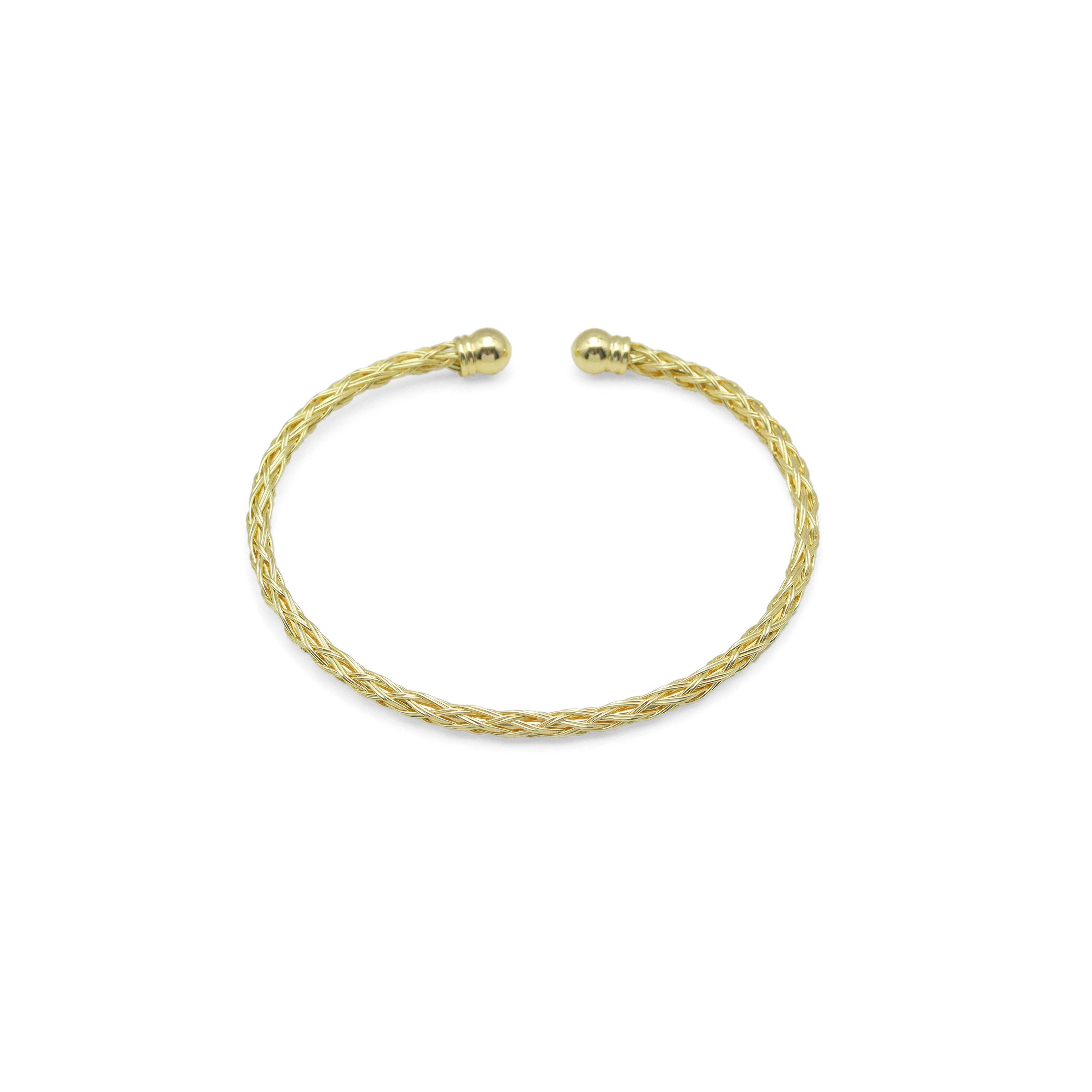 Gold Twisted line patten Bracelet, Sku#A444