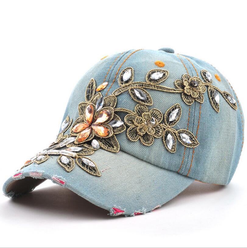 Casquette de baseball brodée de fleurs en diamant Cowgirl