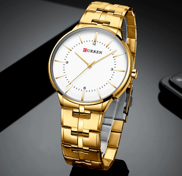 Montre étanche pour homme avec bracelet étincelant, disponible en cinq designs modernes – le cadeau parfait pour l'être cher.