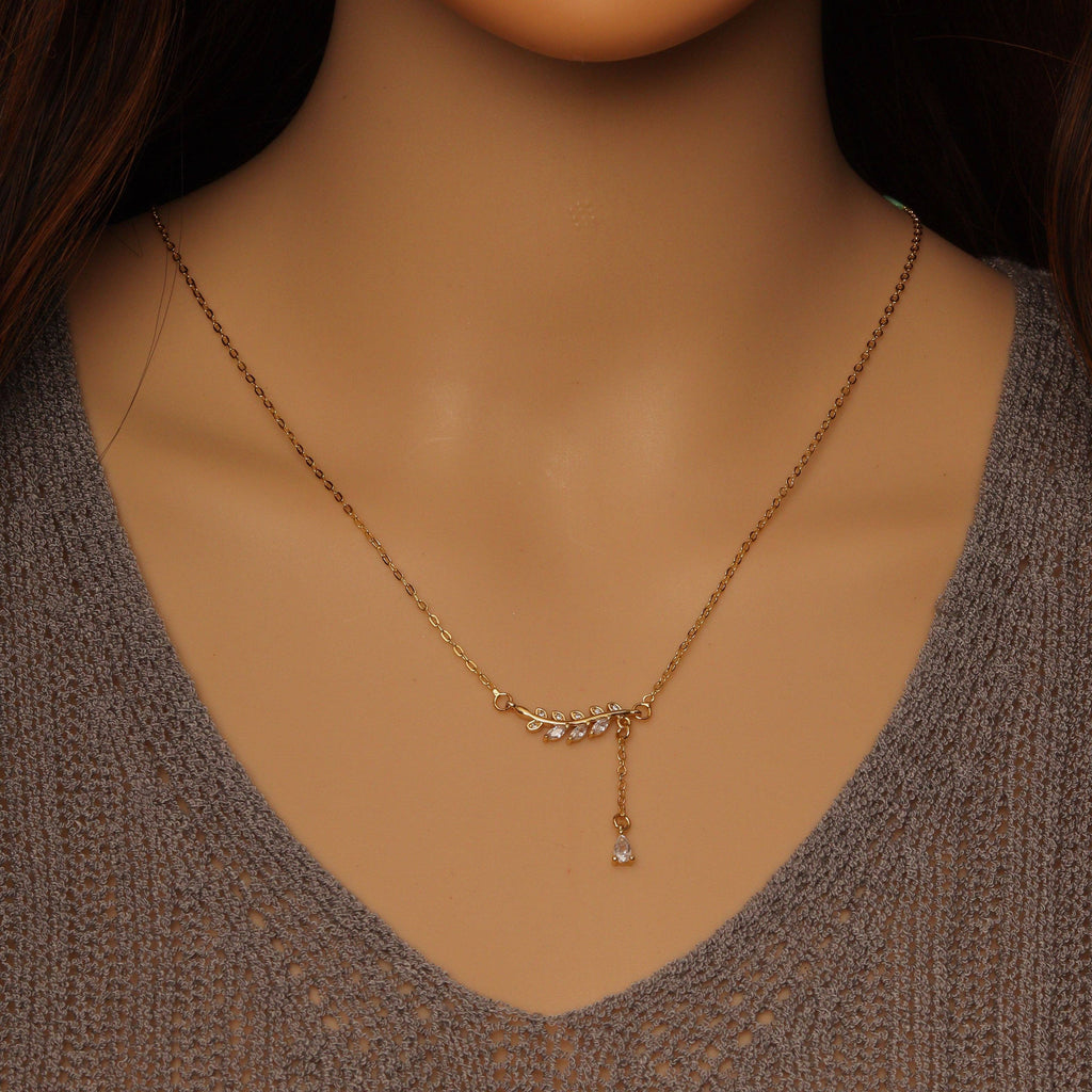 Gold Dainty Link Chain Leaf Adjustable necklace, Sku#EF375