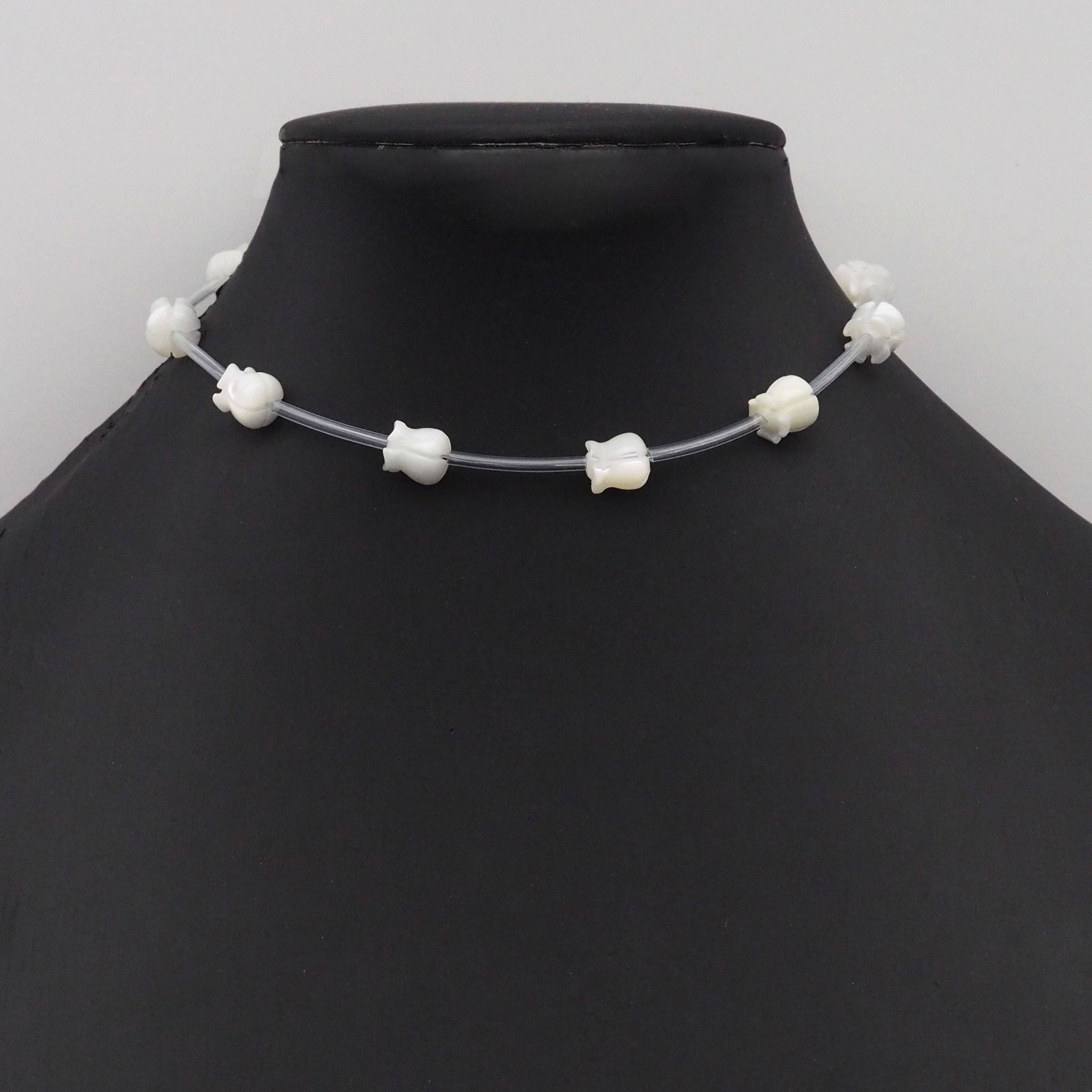 Tulip White Mother of Pearl Beads, Sku#T168