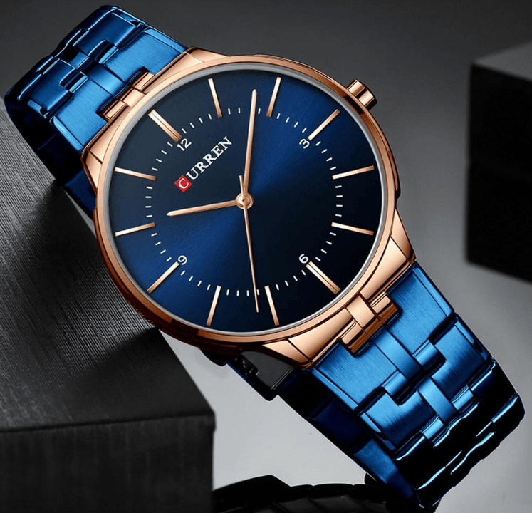 Montre étanche pour homme avec bracelet étincelant, disponible en cinq designs modernes – le cadeau parfait pour l'être cher.