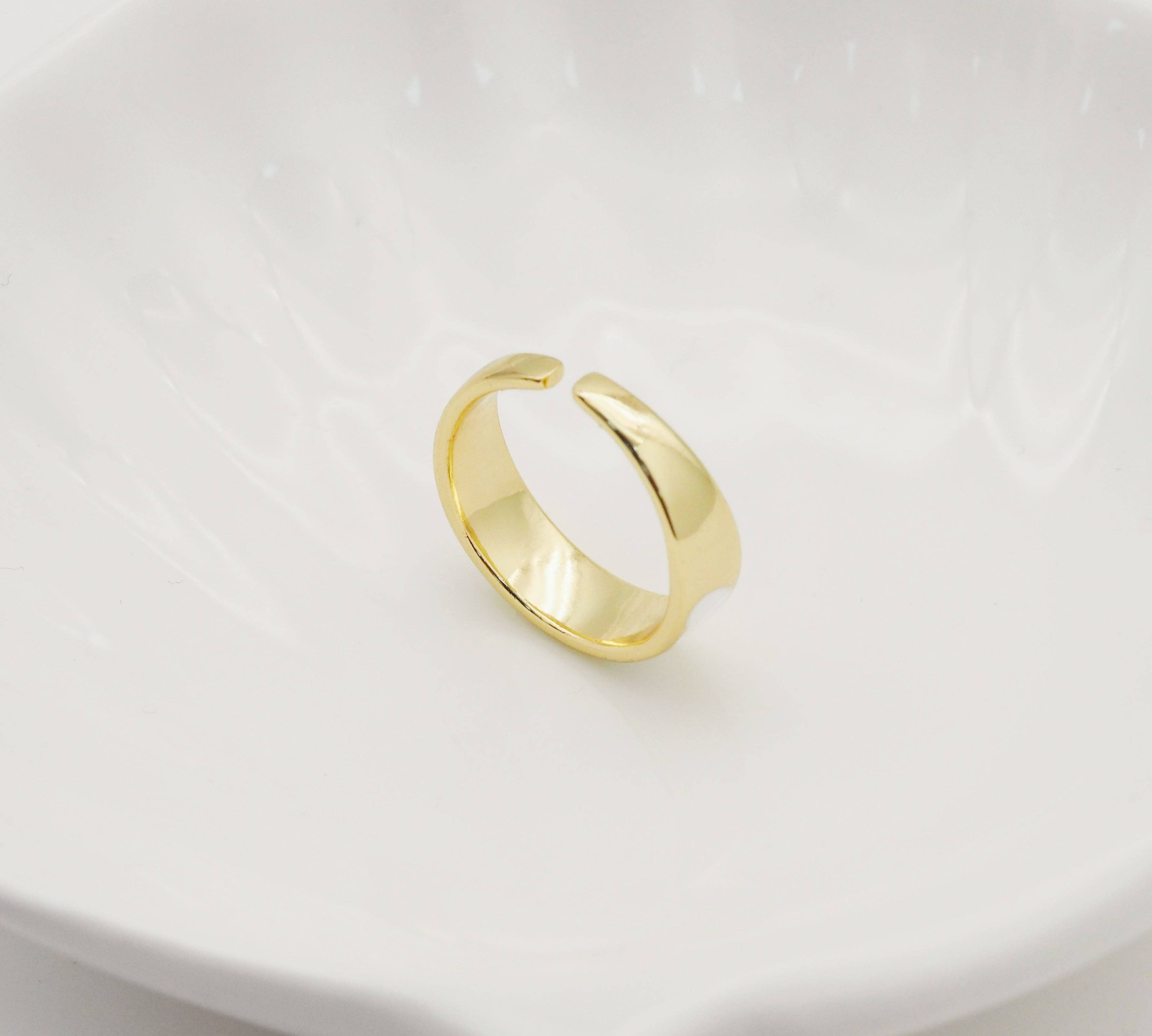 Gold White Heart On Round Adjustable Ring, Sku#LD365