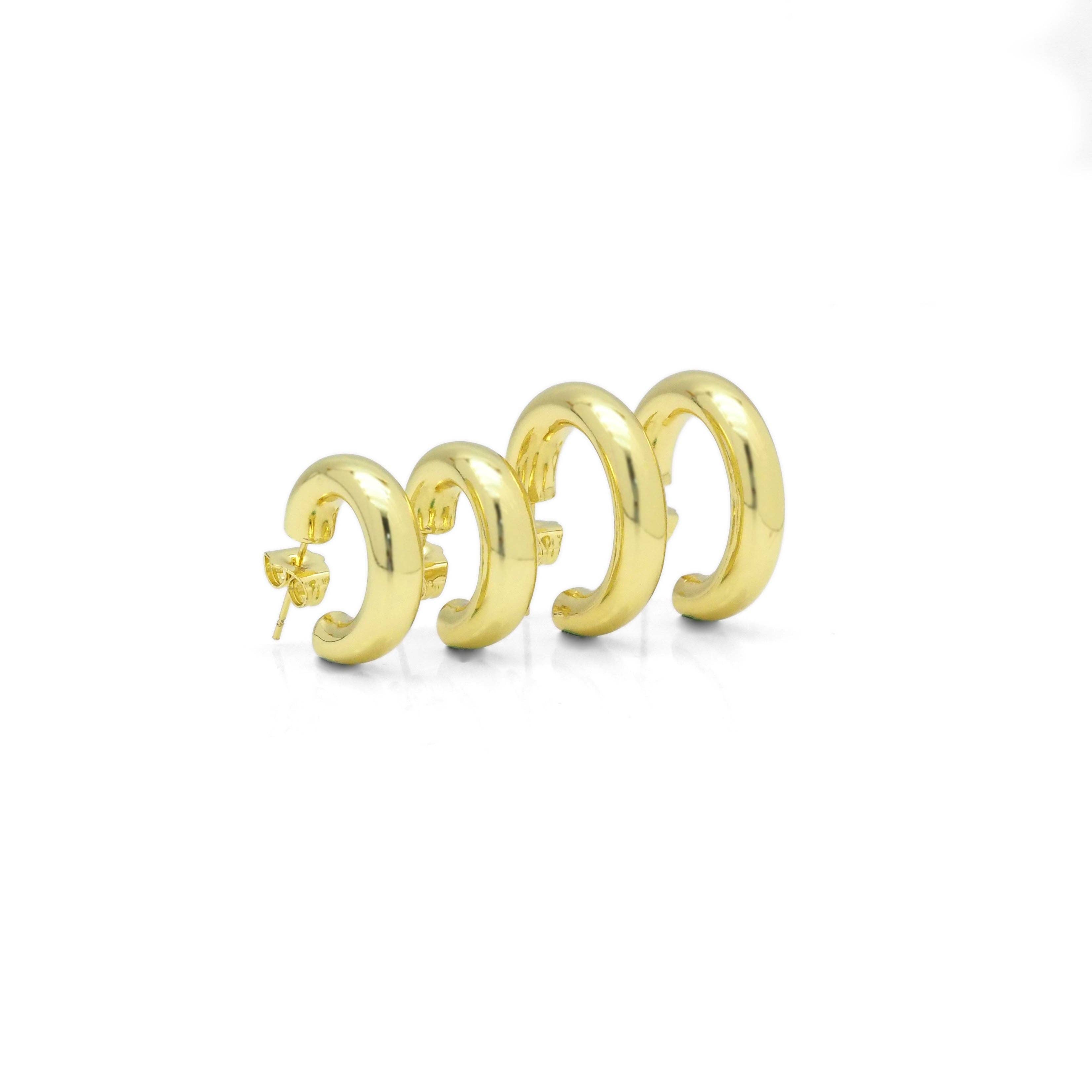 20mm/26mm Gold Hoop Earrings, Sku#Y796