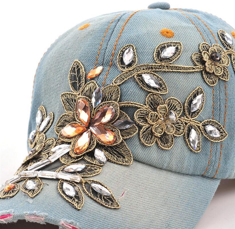 Casquette de baseball brodée de fleurs en diamant Cowgirl