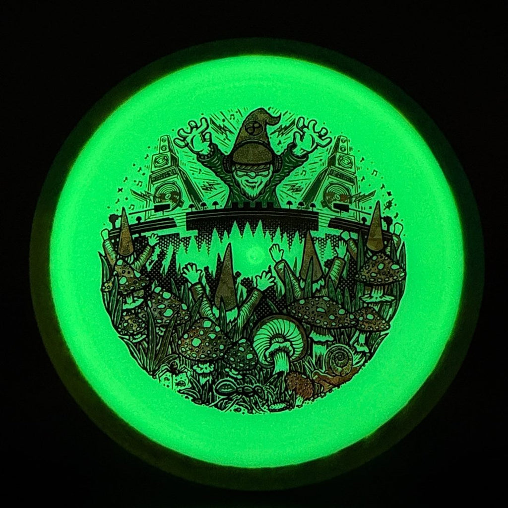 Eclipse Vanish - DJ Gnomeo by Skeet Designs