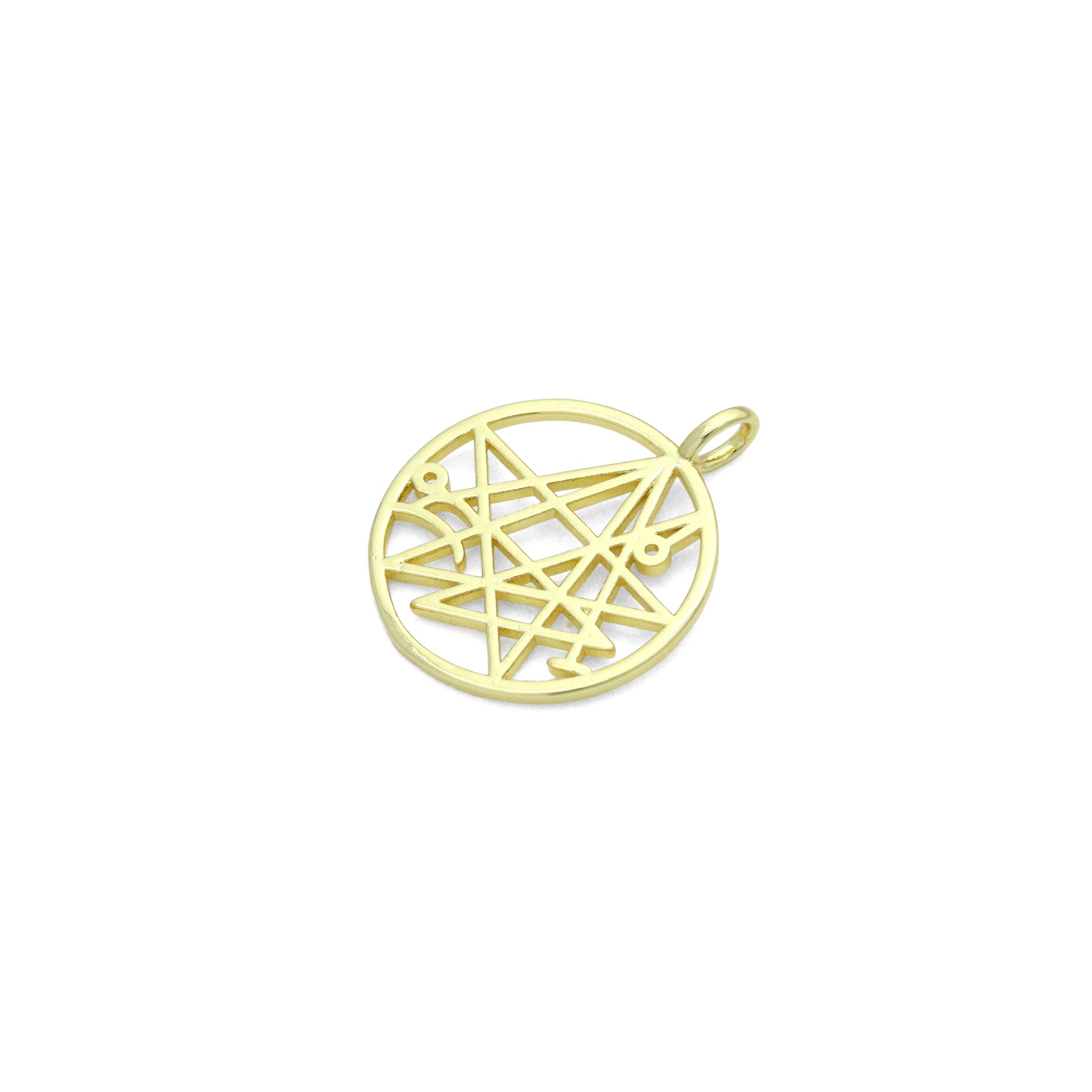 Gold Star Charm Pendant, Sku#LK1196