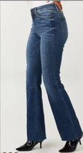 Jean délavé coupe slim taille haute – La coupe parfaite pour une cow-girl