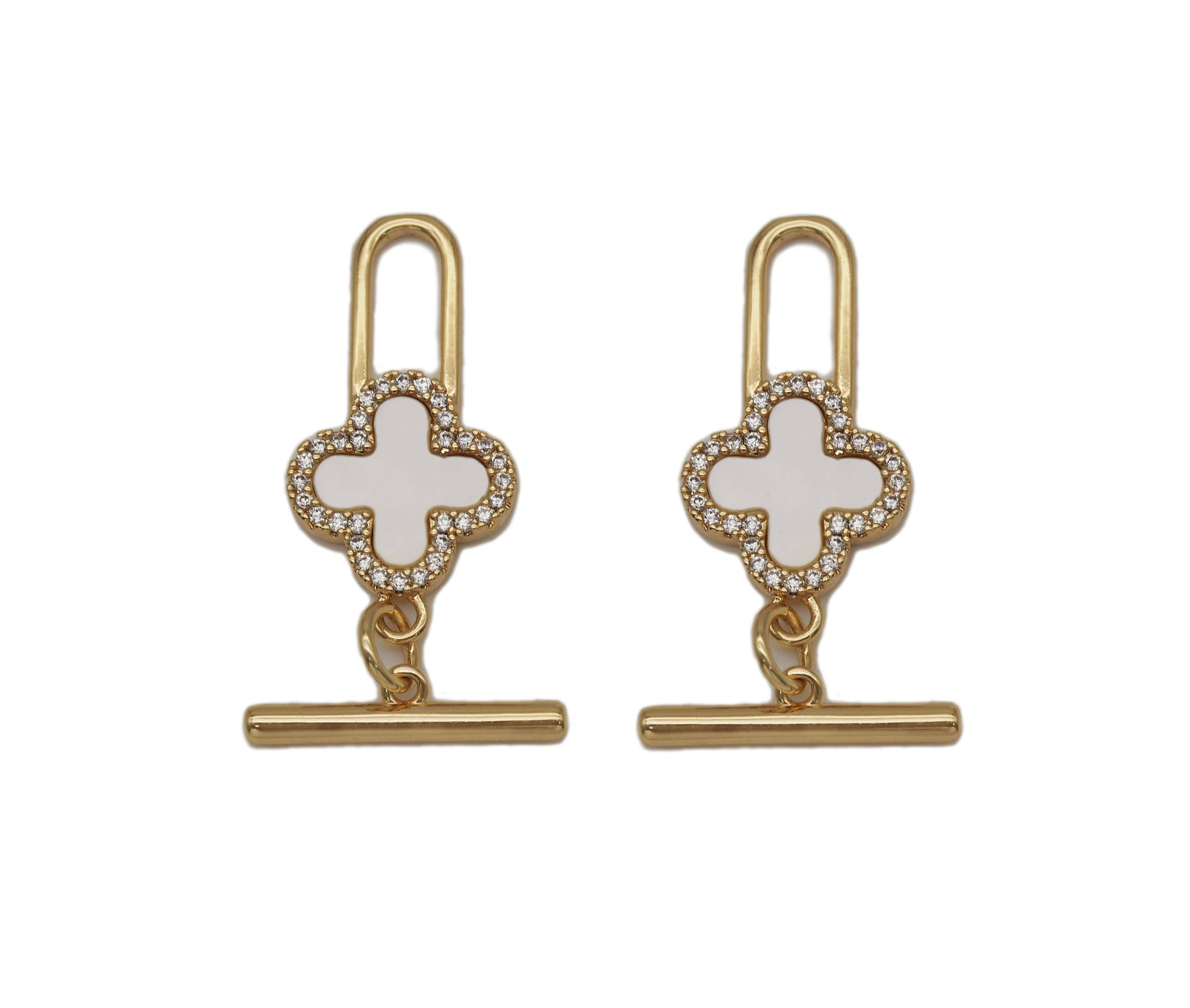 CZ Mother of Pearl Clover Toggle Clasp, Sku#ZX65
