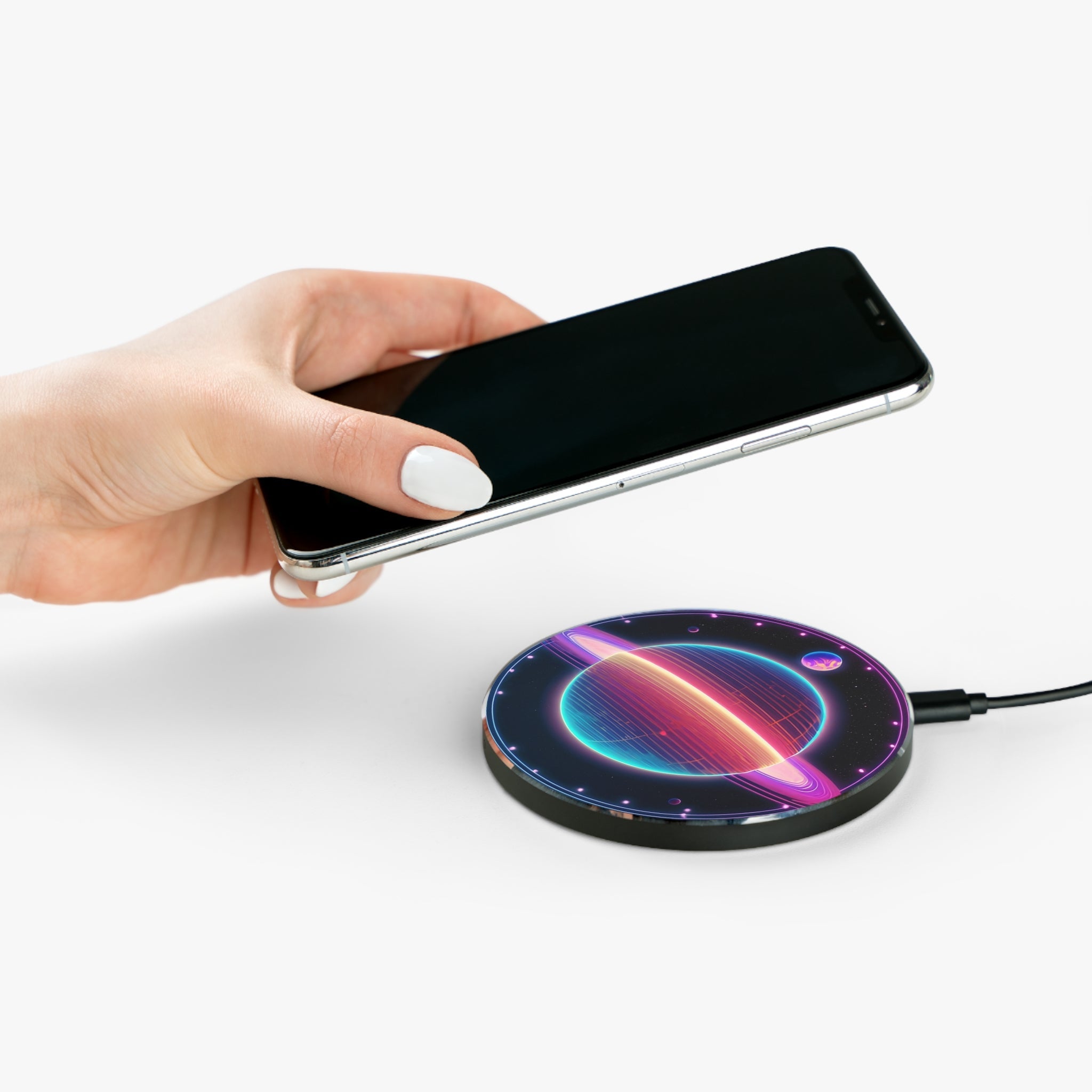 Chargeur sans fil du système solaire planétaire