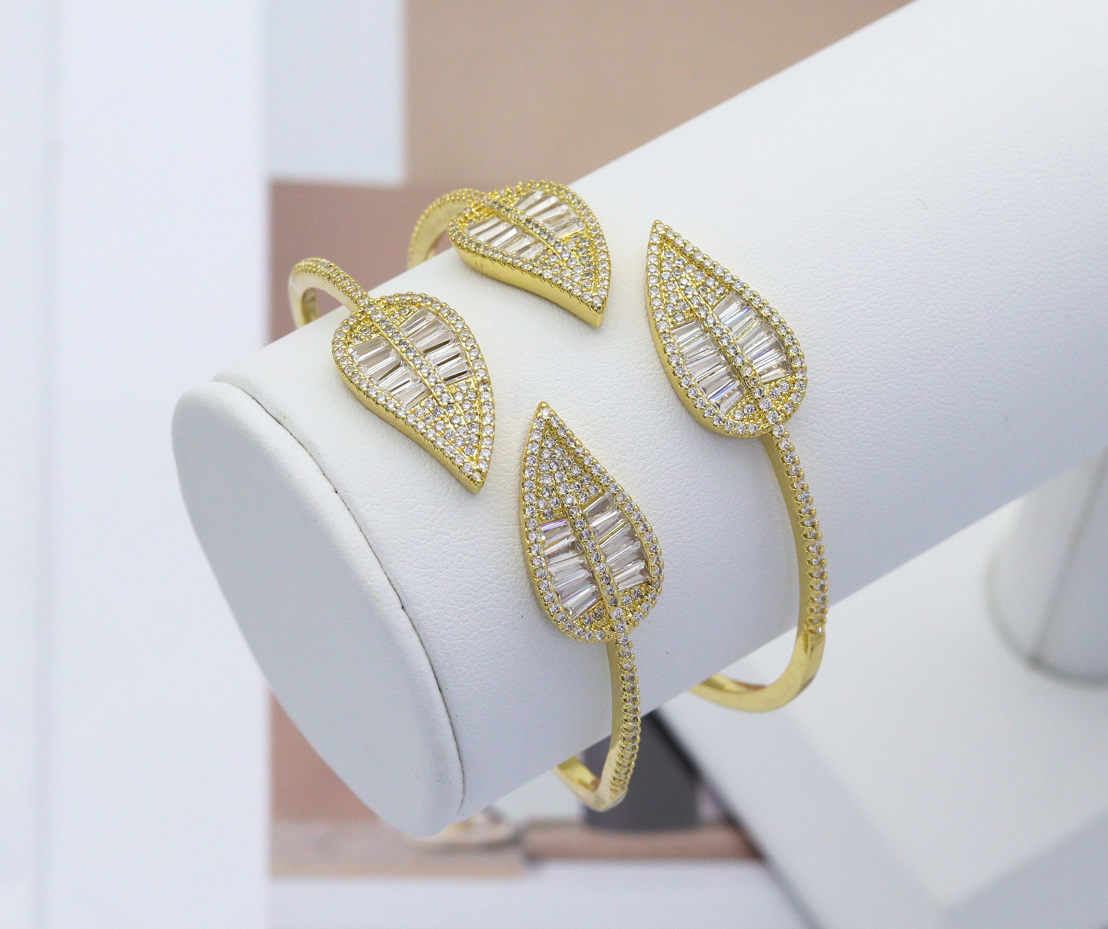 CZ Leaf Bangle Bracelet, Sku#LD279