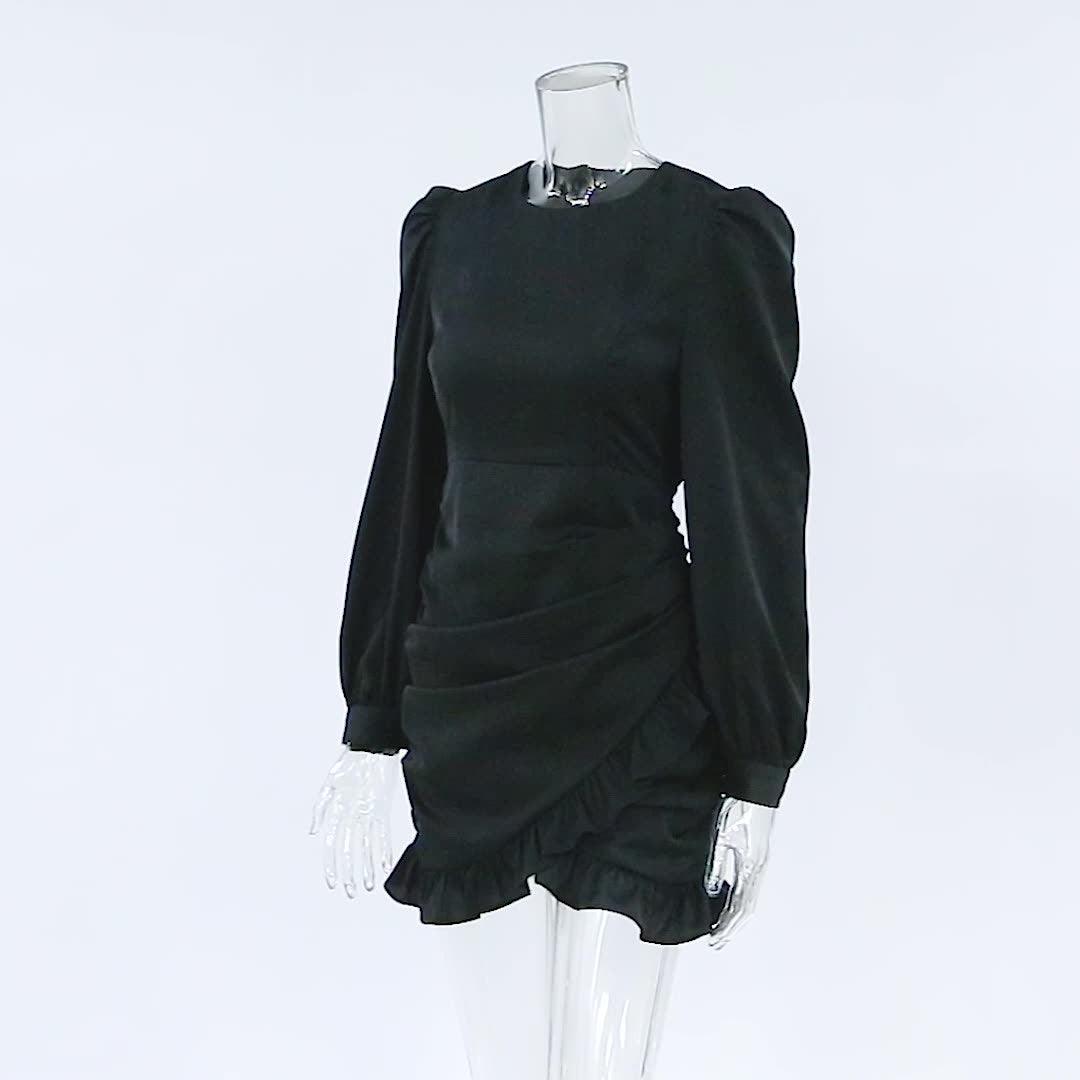 Robe noire plissée à manches longues – Robe élégante et tendance pour femme