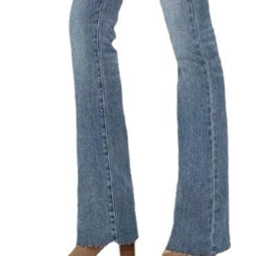 Jean délavé coupe slim taille haute – La coupe parfaite pour une cow-girl