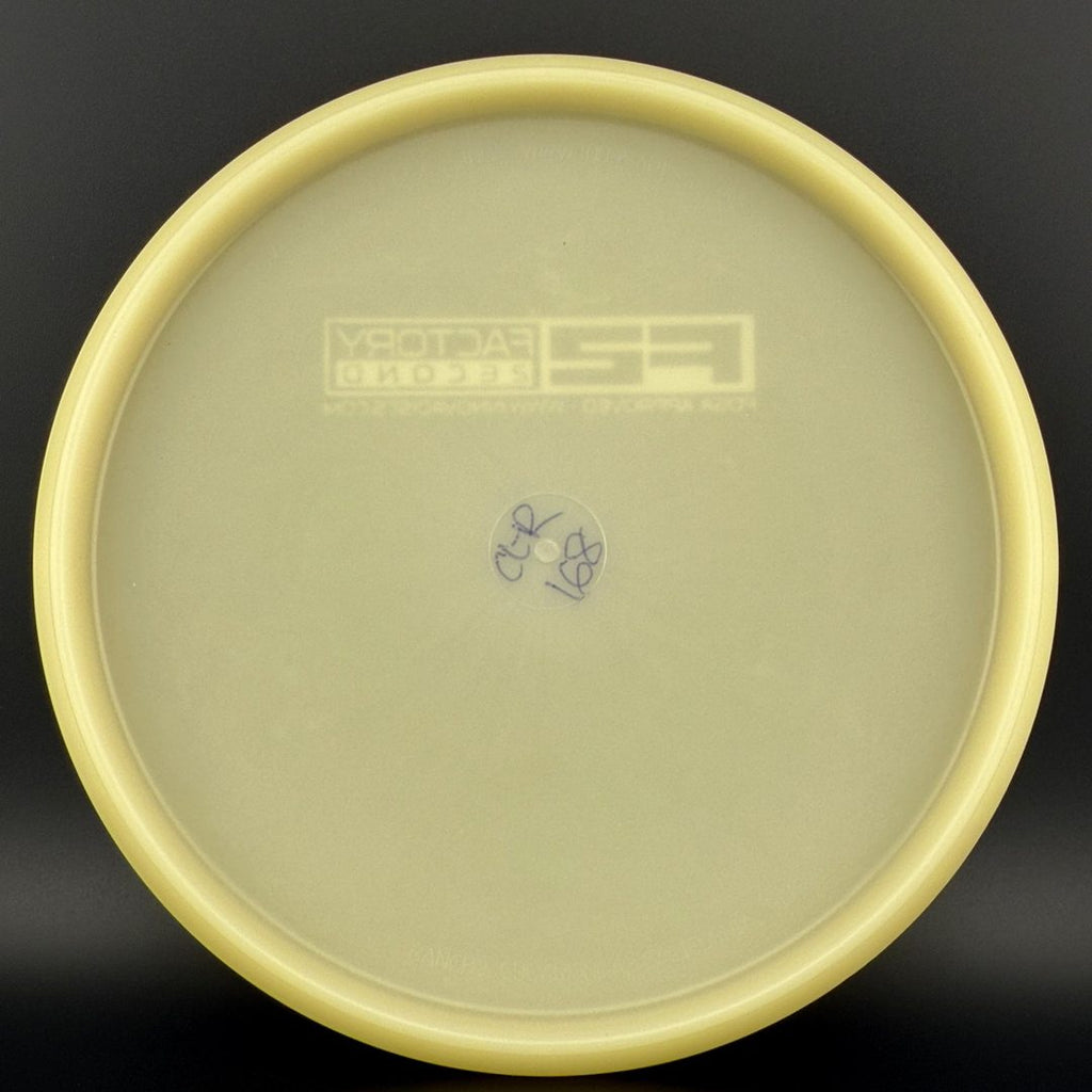 Glow Champion Classic Roc - Penned - F2