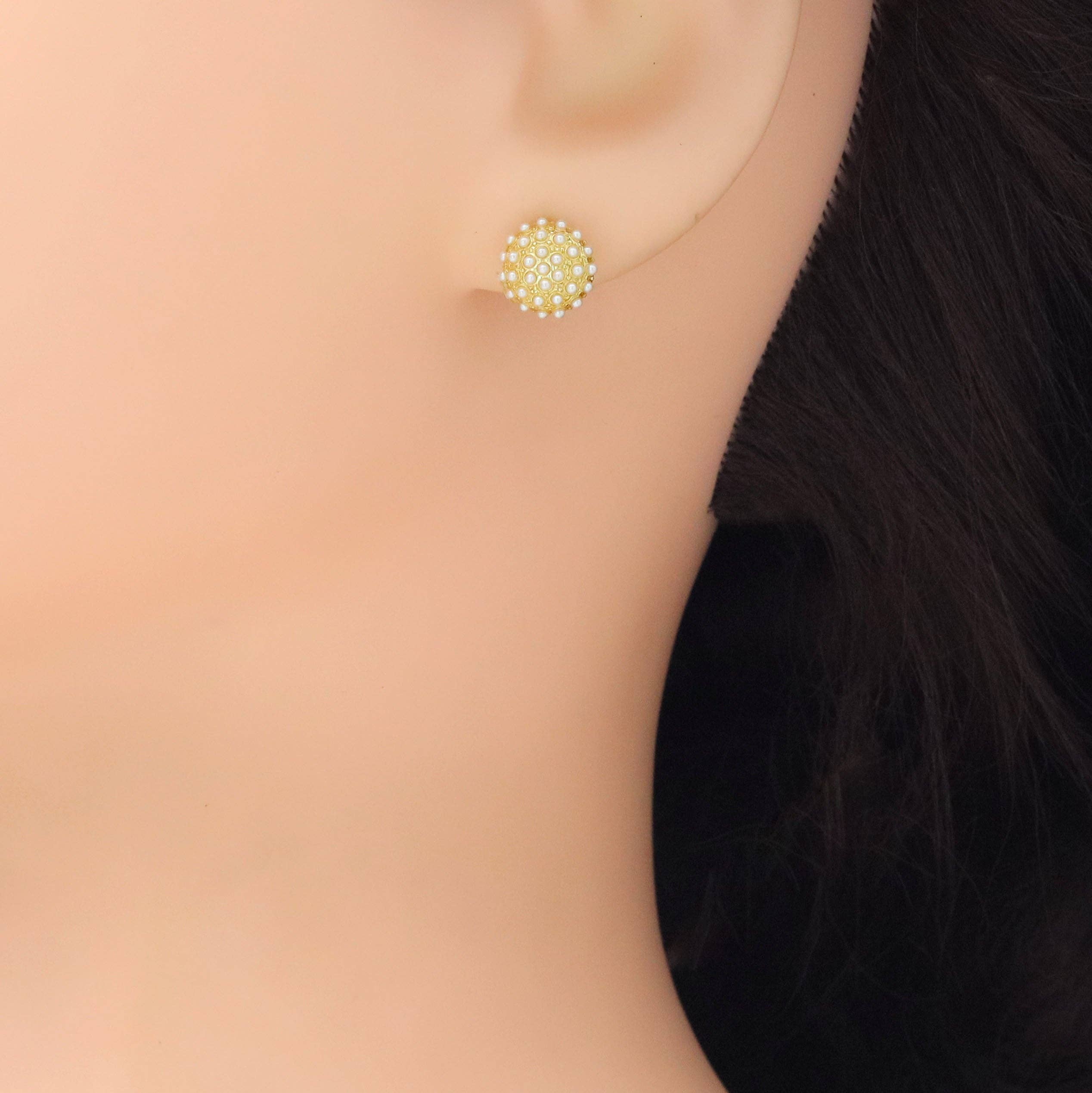 White Pearl Gold Round Shape Stud Earrings, Sku#LX695