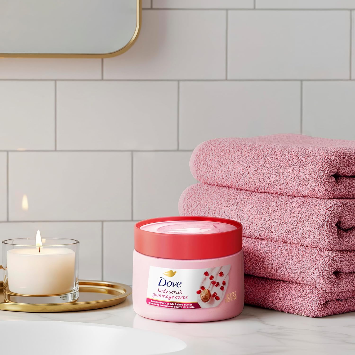 Gommage corporel Dove Grenade & Beurre de Karité Exfolie et Nourrit en profondeur pour une Peau Douce et Éclatante 425 g