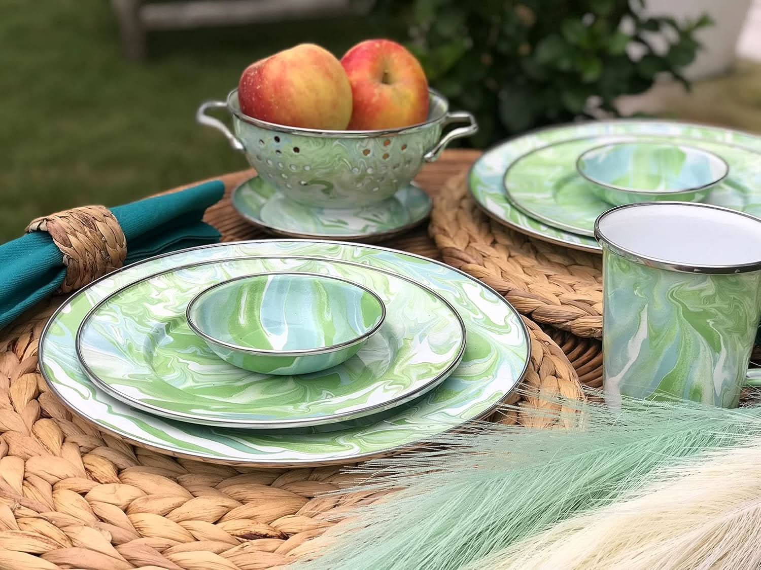 Golden Rabbit Enamelware Modern Monet Pasta Plates - Set of 4