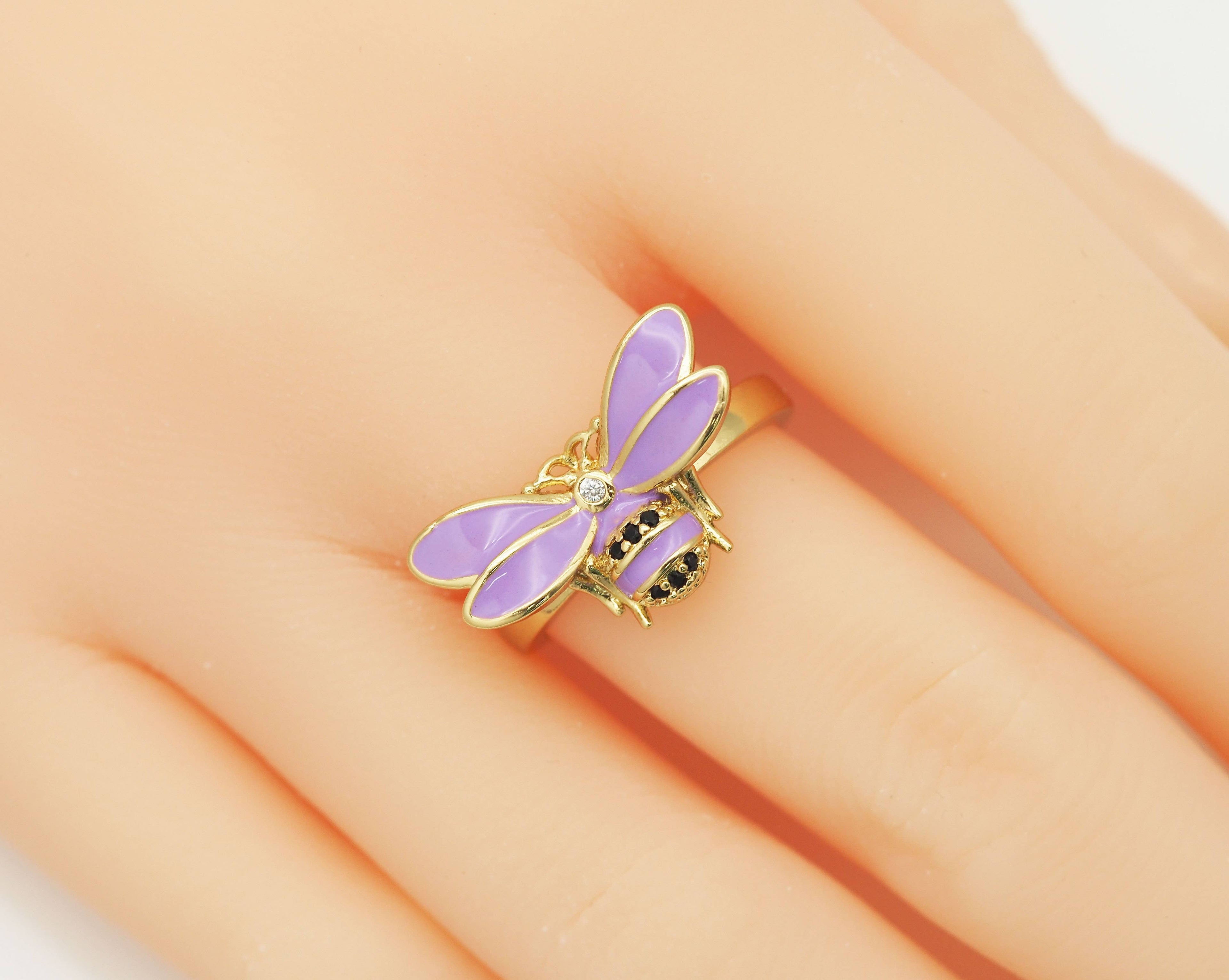 Colorful Enamel Bee Ring, O87