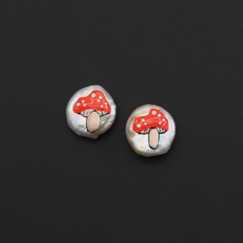 Red Mushroom On White Pearl Pendant/Spacer beads, Sku#Y890