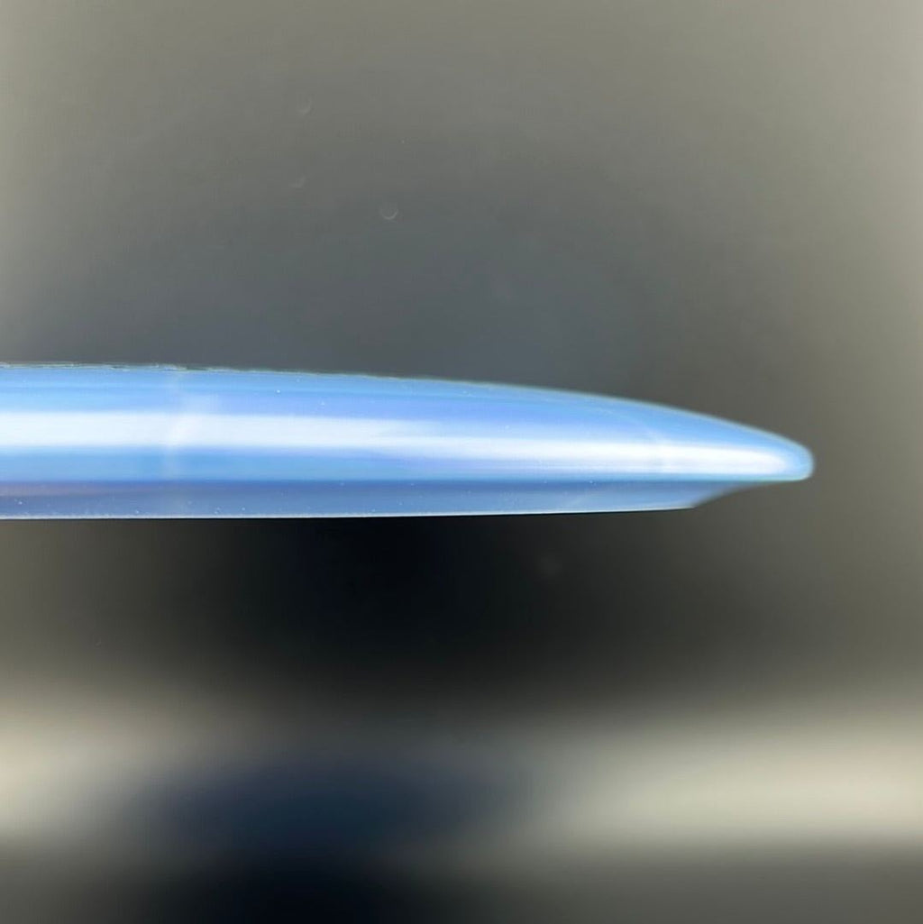 Lux Vapor Essence - Limited Huk Repeater