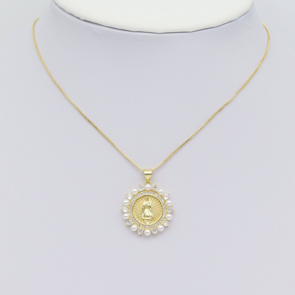 Virgin Mary On Round Coin White Pearl Charm, Sku#Z1482