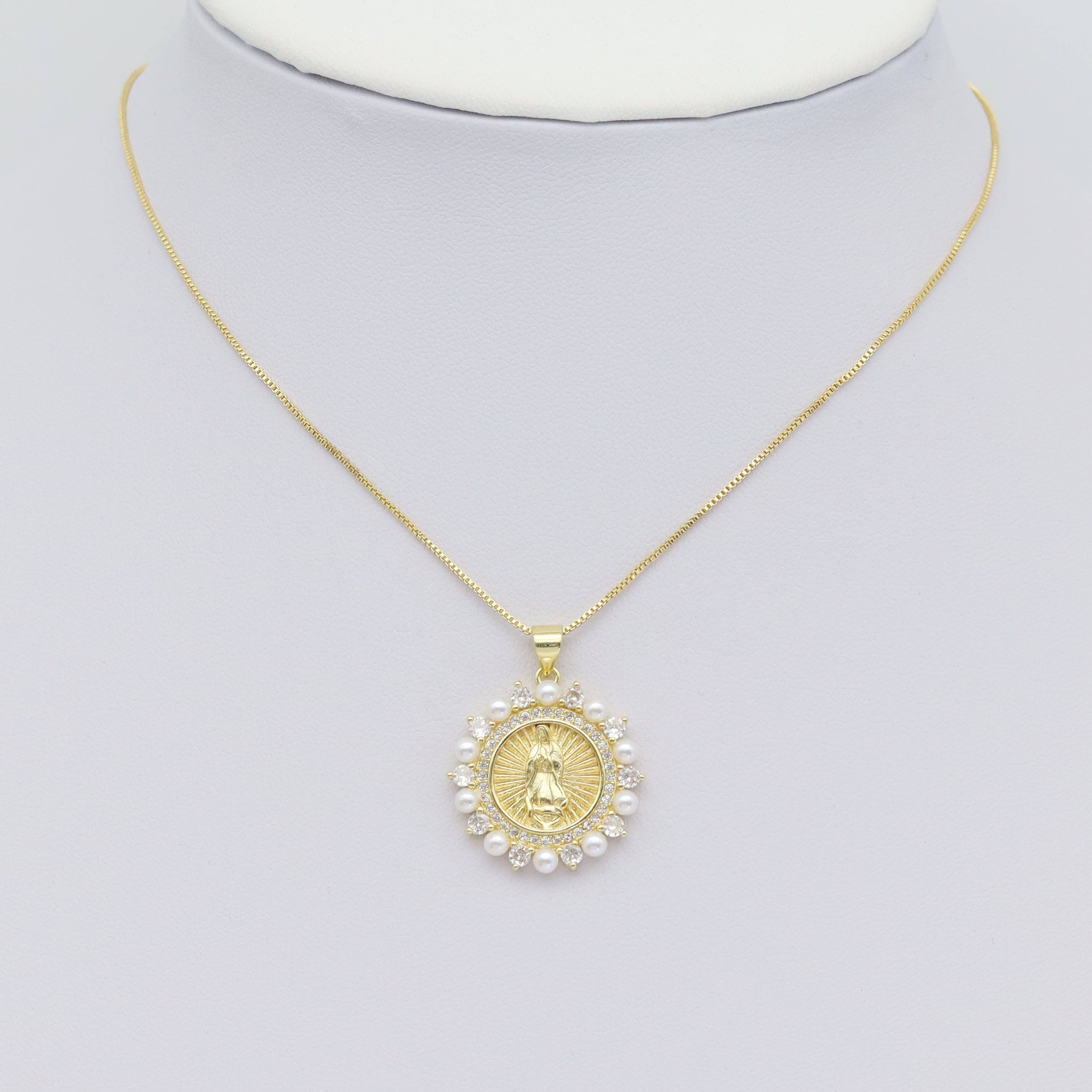 Virgin Mary On Round Coin White Pearl Charm, Sku#Z1482