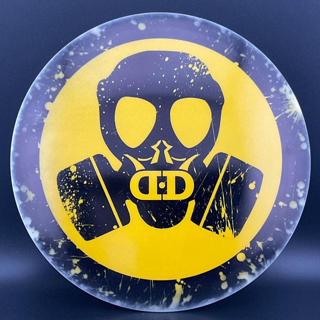 Tournament Hatchet - "DD Gas Mask" DyeMax
