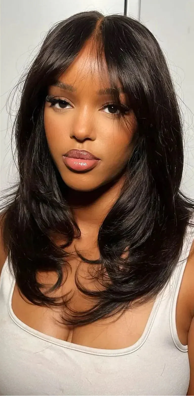 Perruque de Cheveux Humains Dégradée avec Frange Rideau | Lace Frontale 13x4 & Closure 4x4 | Sans Colle Prête à Porter