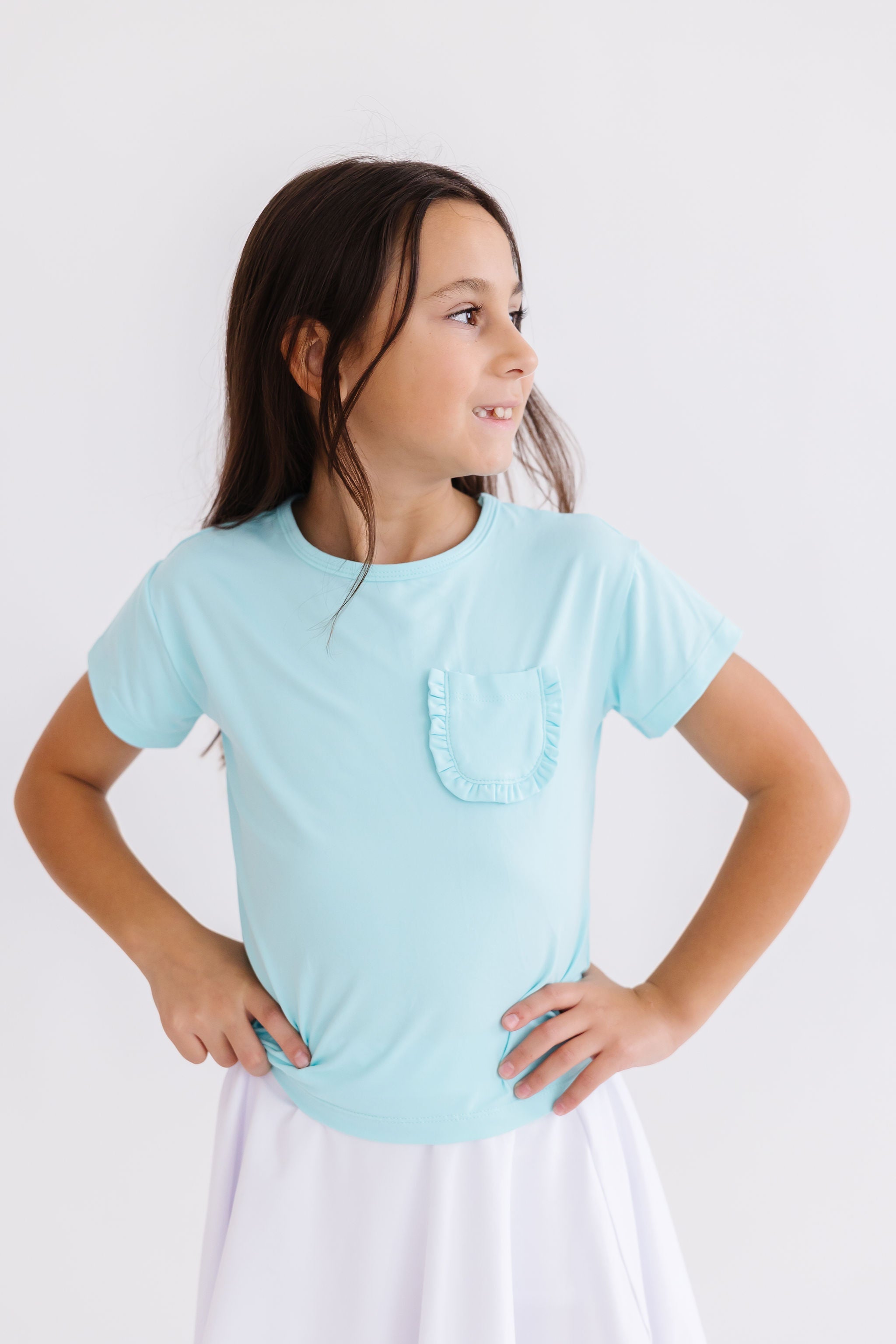 T-shirt à volants et poche Aqua