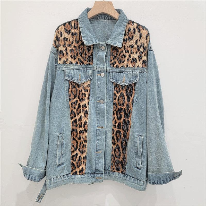Veste en jean léopard sauvage – Mode cow-girl élégante avec imprimé léopard et paillettes