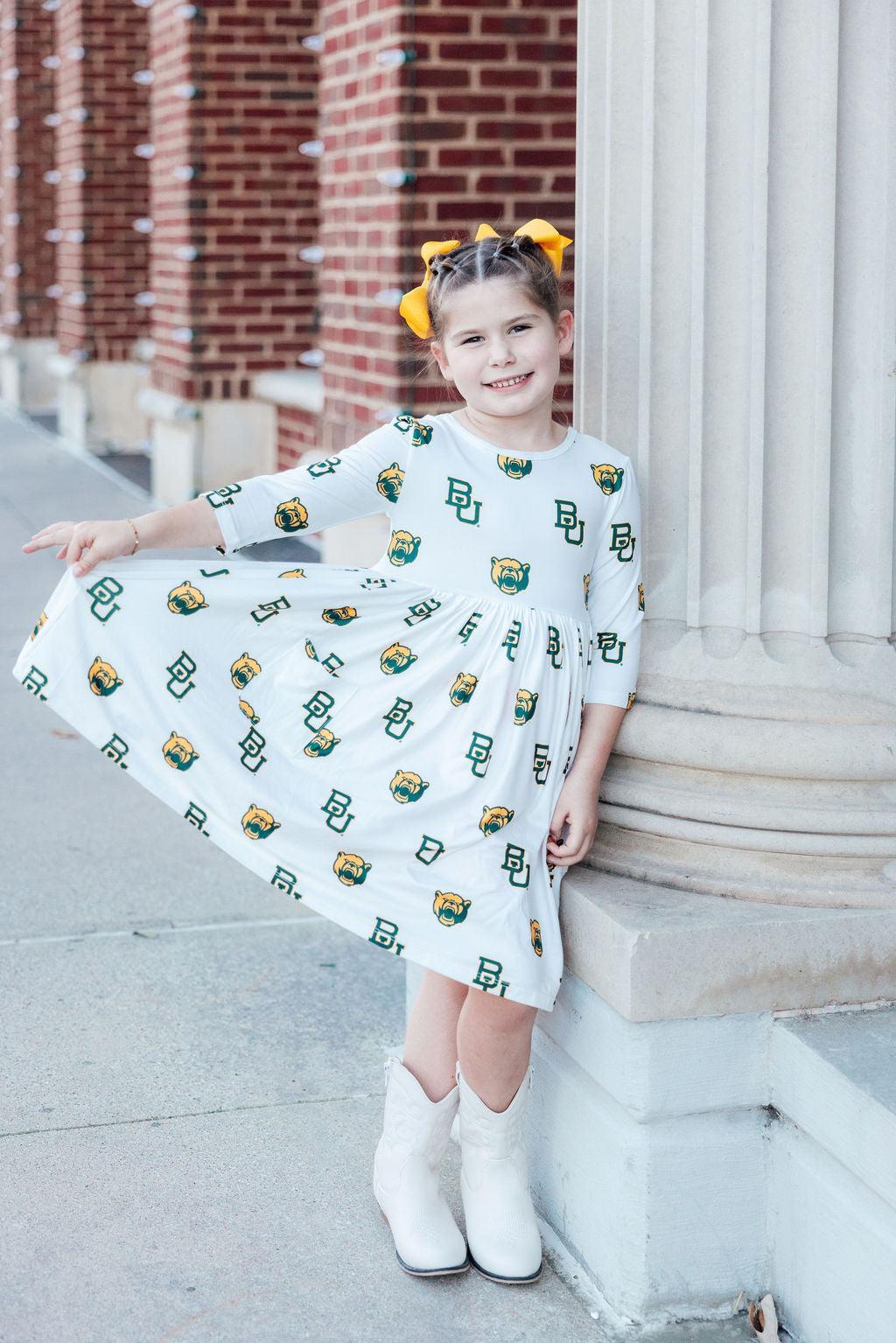 Robe Baylor White Bear 3/4 manches avec poches à volants