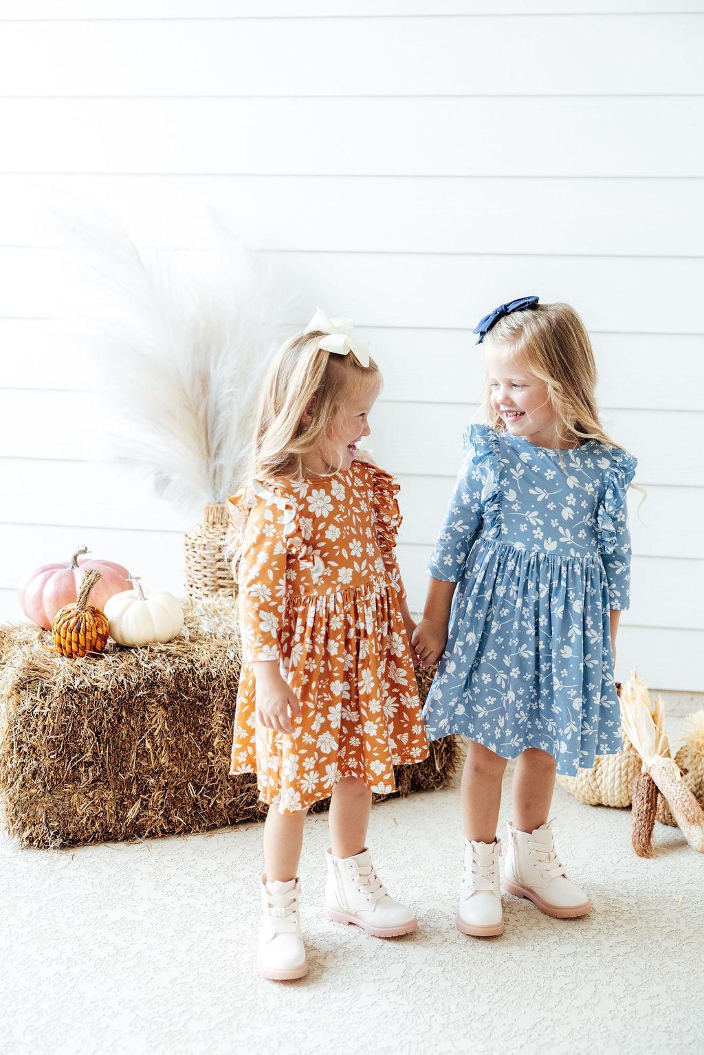 Robe virevoltante Bluebell à manches 3/4 et volants