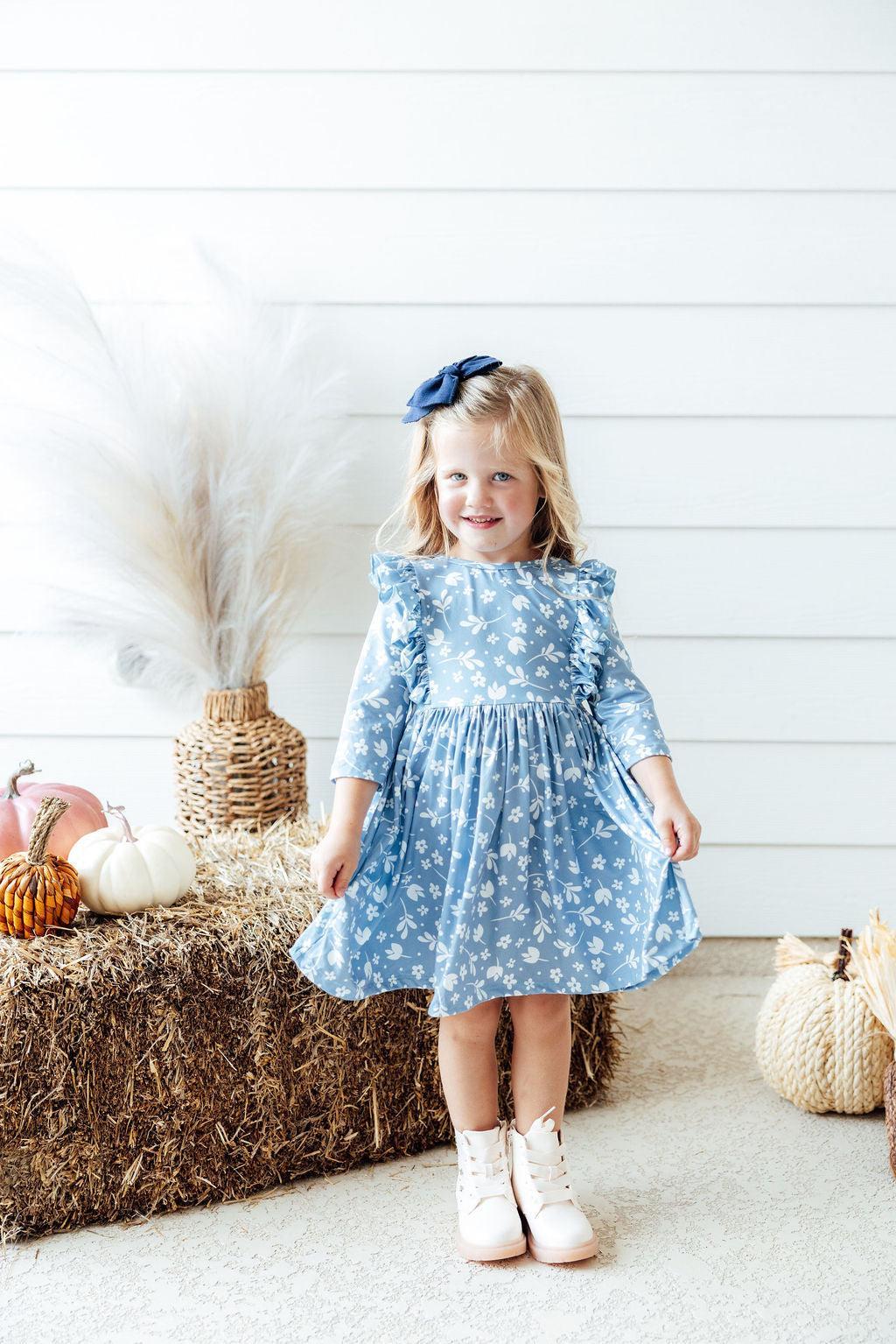 Robe virevoltante Bluebell à manches 3/4 et volants