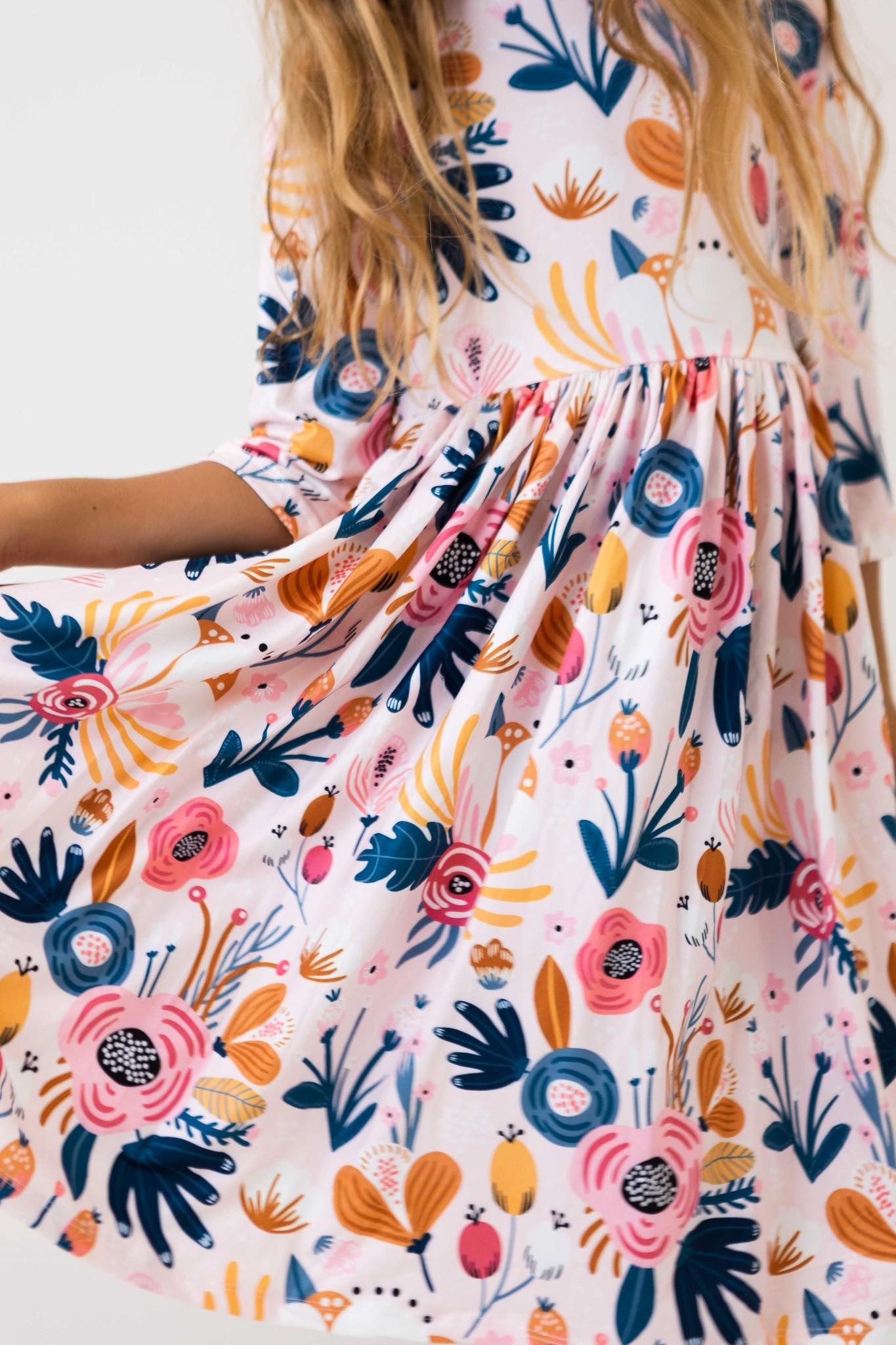 Robe Tournante Manches 3/4 avec Poches et Imprimé Pivoine Rosée