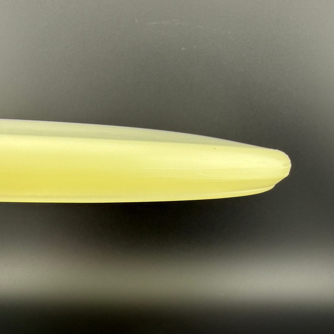 Glow Champion Classic Roc - Penned - F2