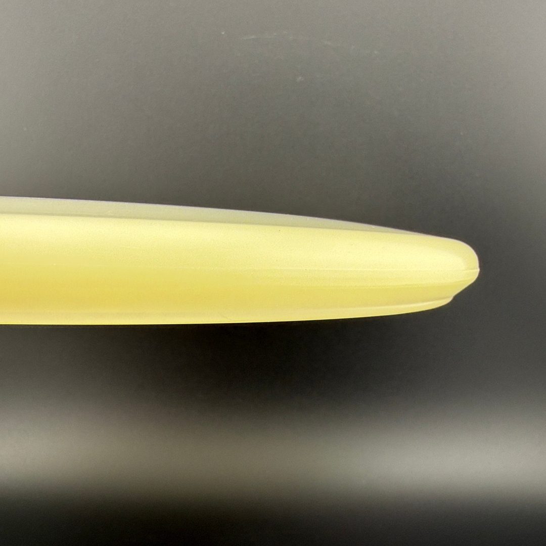 Glow Champion Classic Roc - Penned - F2