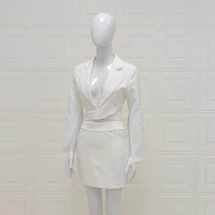 Ensemble tailleur chic blanc col en V