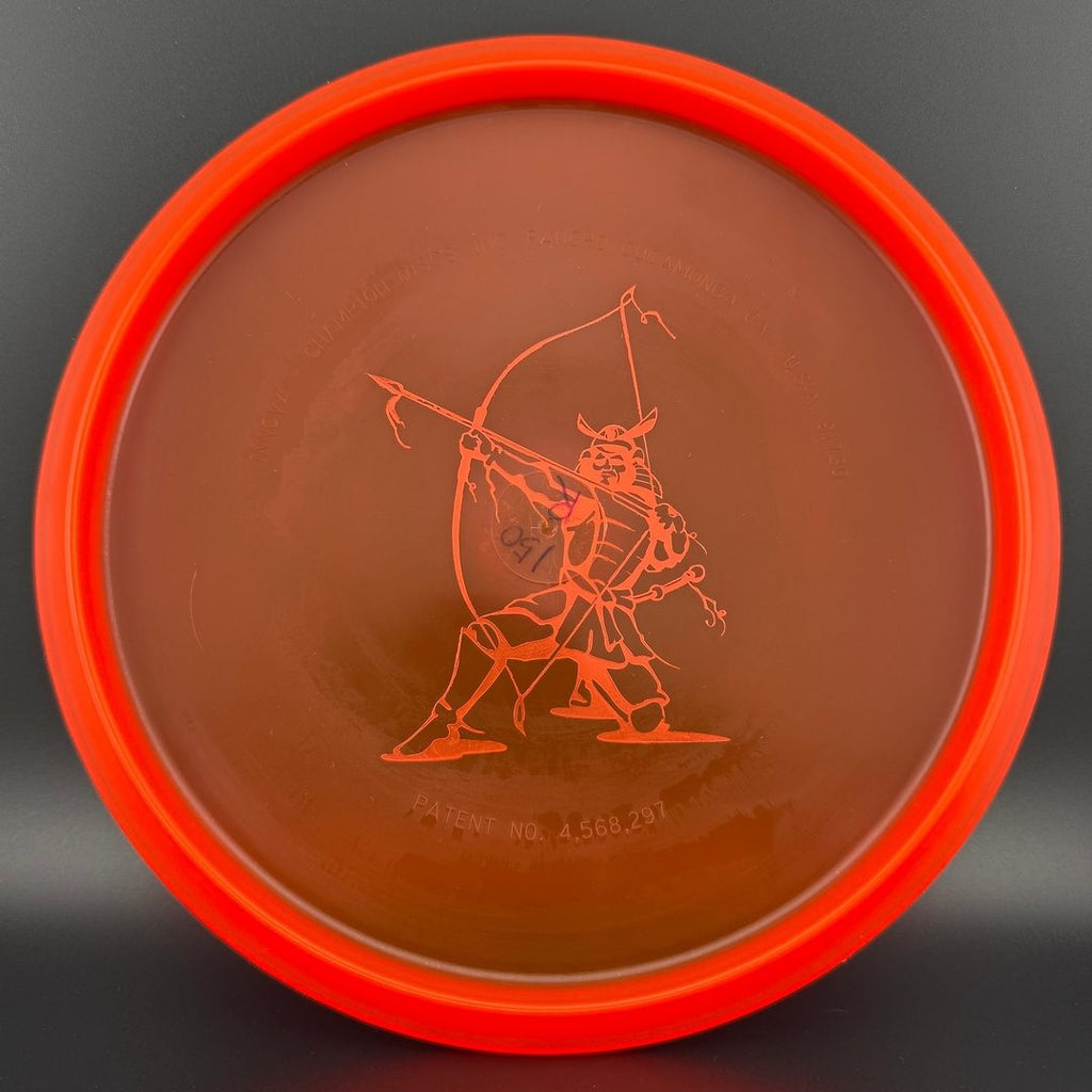 Gummy Champion Roc (Penned) - Japan Open Est. 2004 - 150 Class by Tom Hamilton