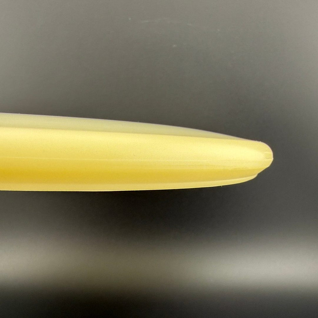 Glow Champion Classic Roc - Penned - F2