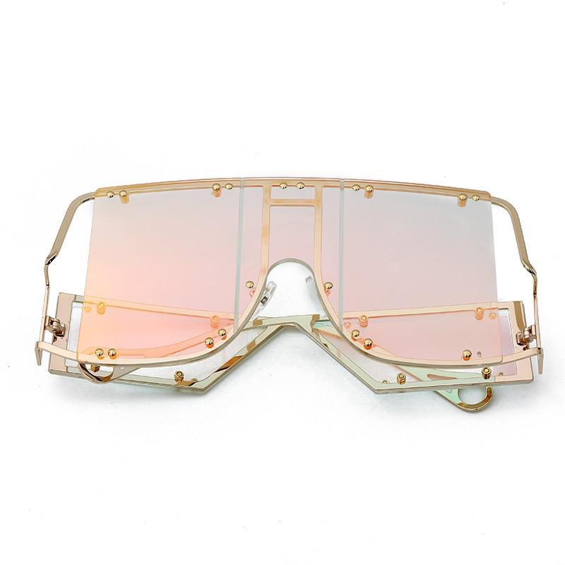 Lunettes de soleil de luxe modernes NOUVELLES à monture carrée surdimensionnée et large pour femmes et dames. Rivets métalliques de marque. Tendance. Lunettes féminines uniques avec protection UV 400.