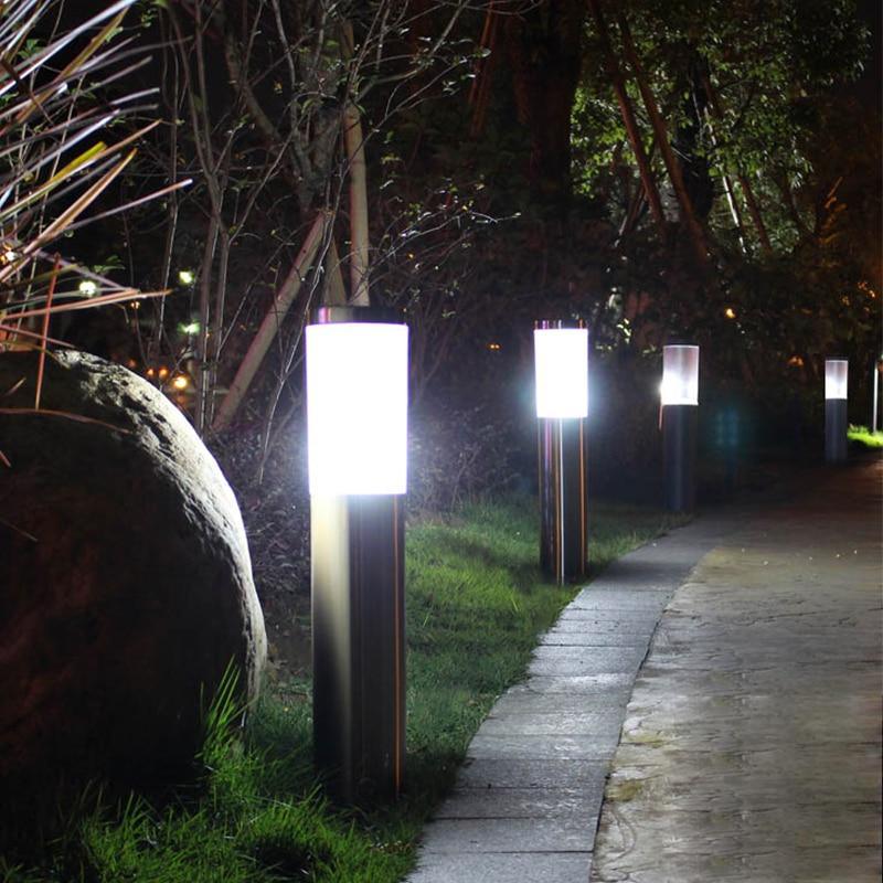 Lampe Solaire LED de Luxe en Acier Inoxydable pour Jardin, Allée, Entrée, Pelouse, Cour, Extérieur