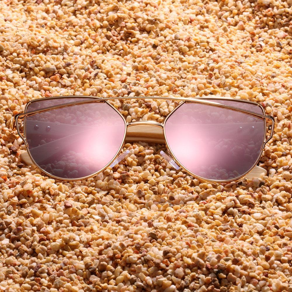Lunettes de soleil œil de chat modernes pour femmes Lunettes de soleil polarisées avec monture en métal et monture en bois de bambou naturel Style tendance