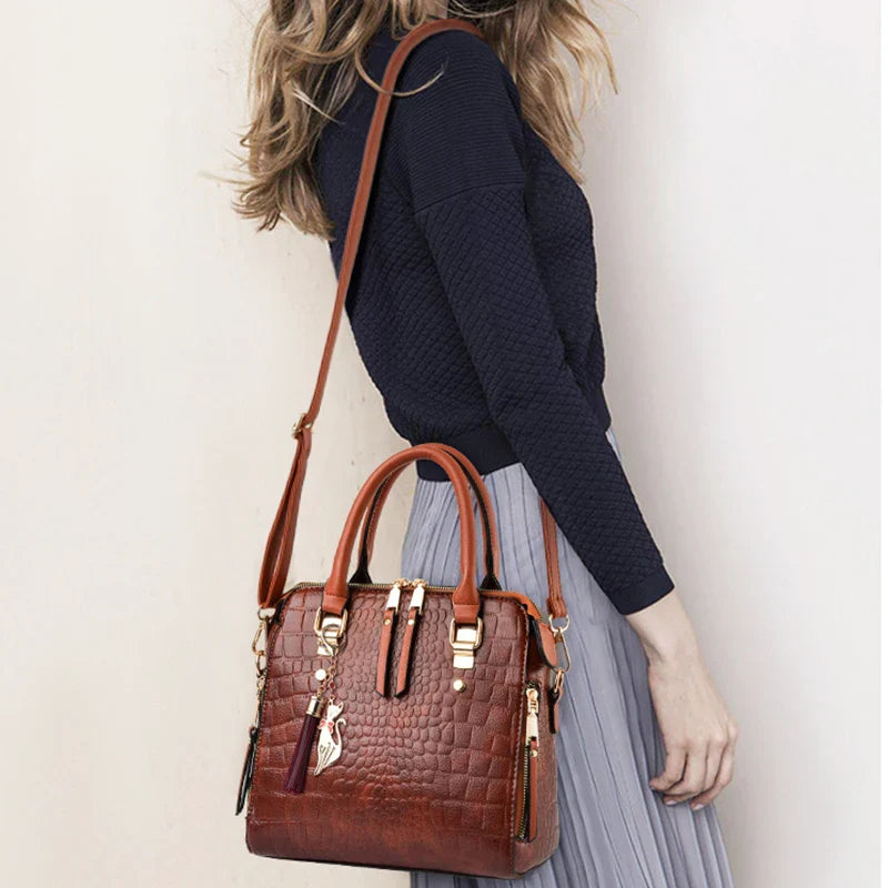 Sac à main de luxe motif crocodile pour femmes | Sac à bandoulière en cuir PU à pompons, nouvelle collection hiver (sac à main de marque, sac à main pour femme)