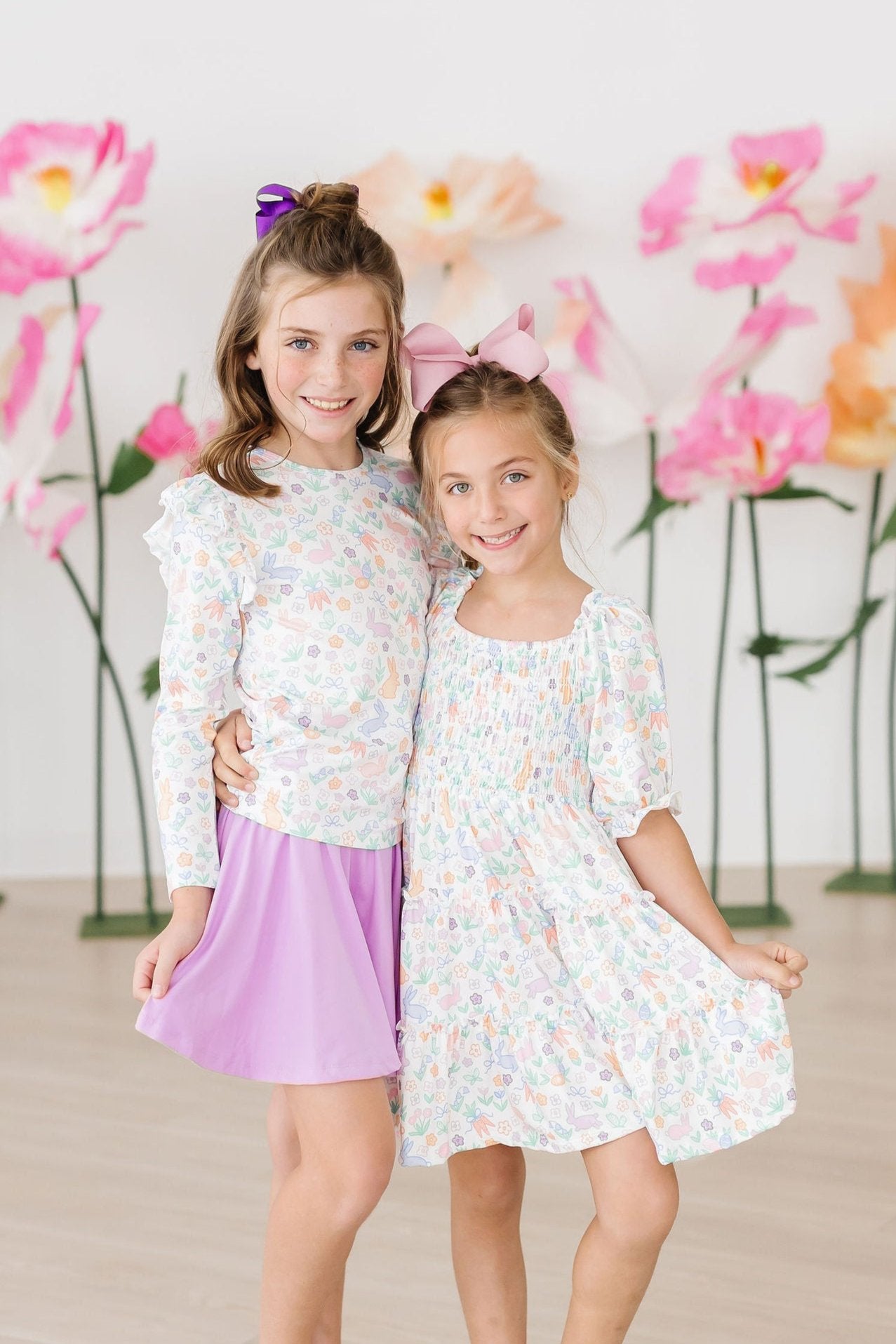 Robe à volants smockée « Joyeuses Pâques »