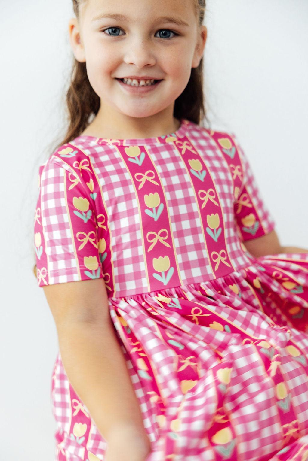 Robe tulipe à manches courtes et poches motif « Je t'aime beaucoup »